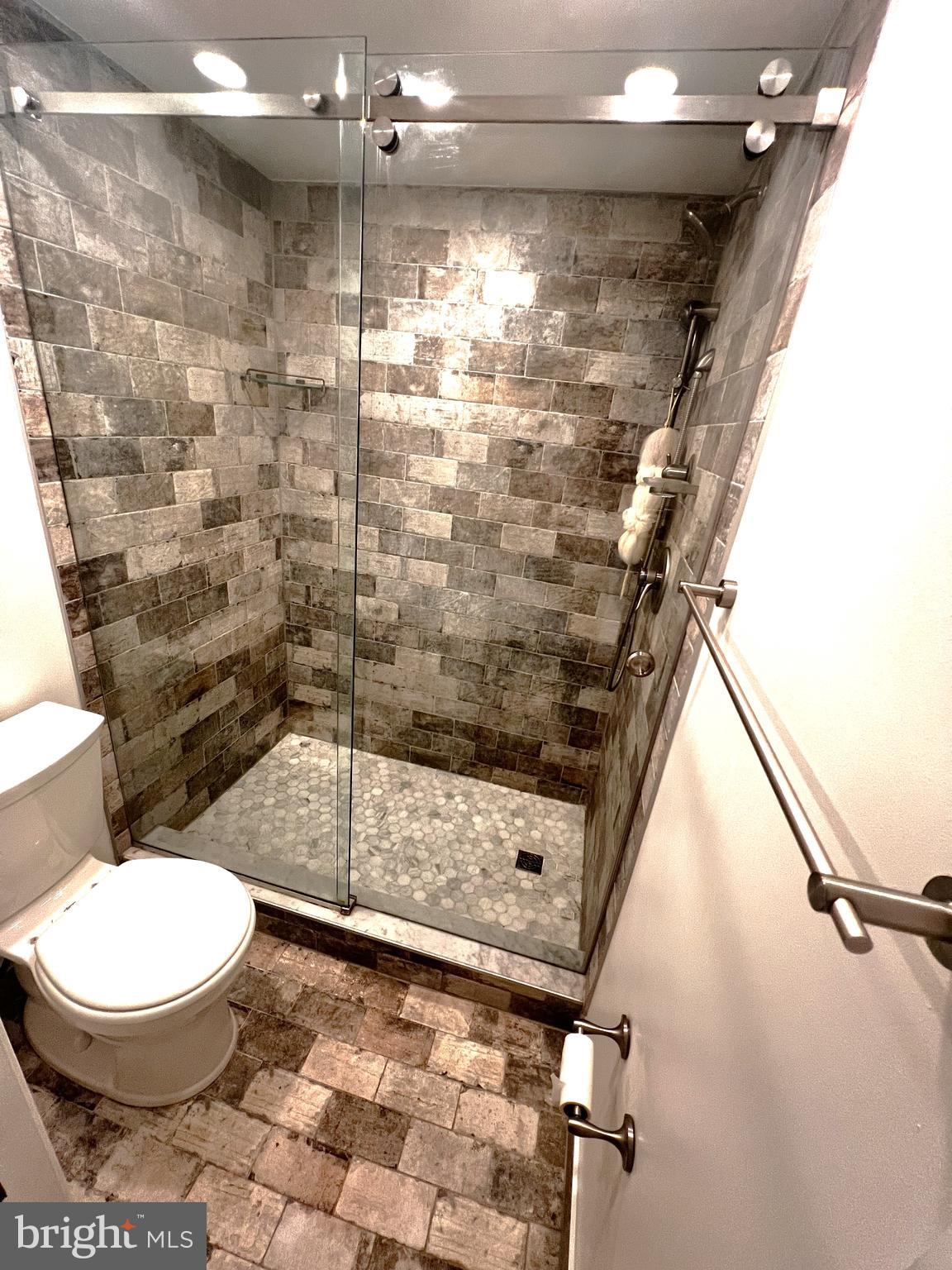 THE ATRIUM - Residential