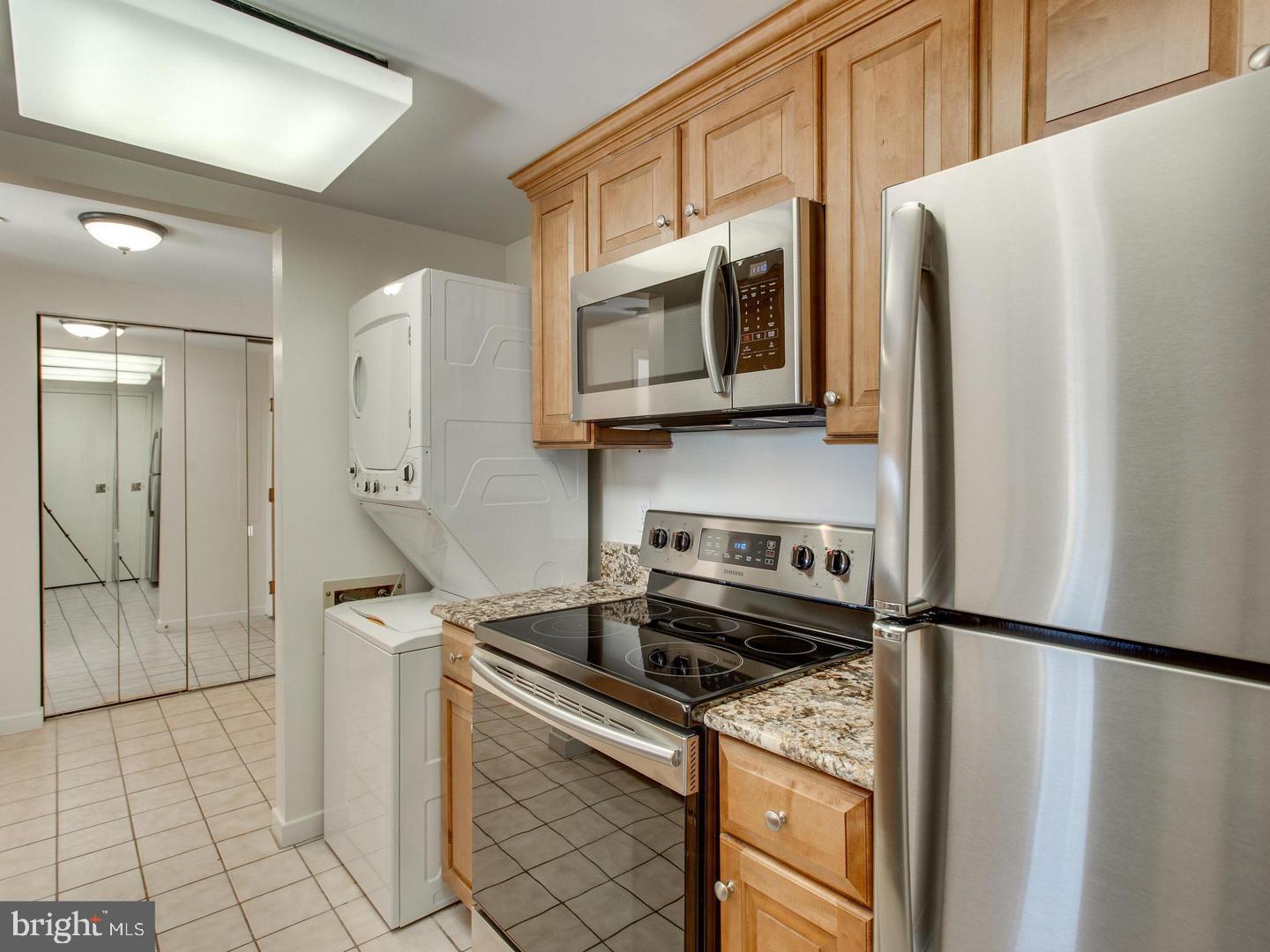 1530 KEY BOULEVARD 1017