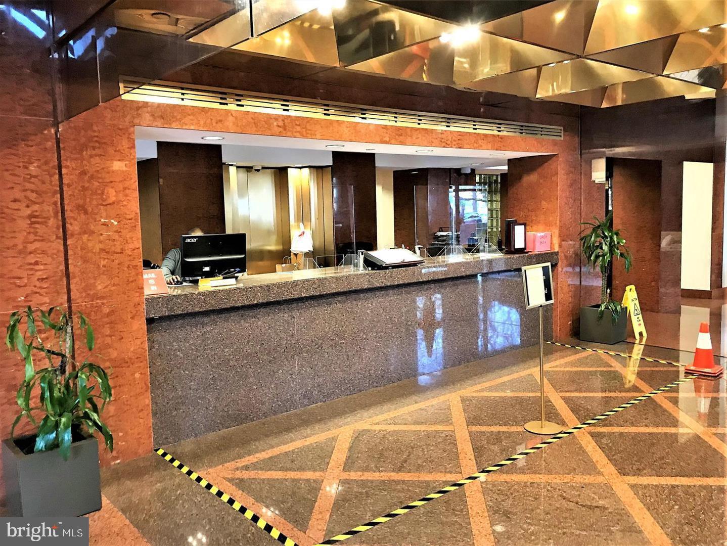 THE ATRIUM - Residential