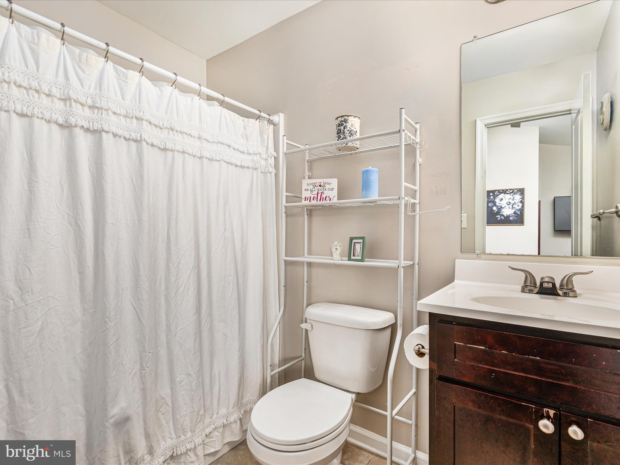 TOWNES OF RIDGEWAY - Residential