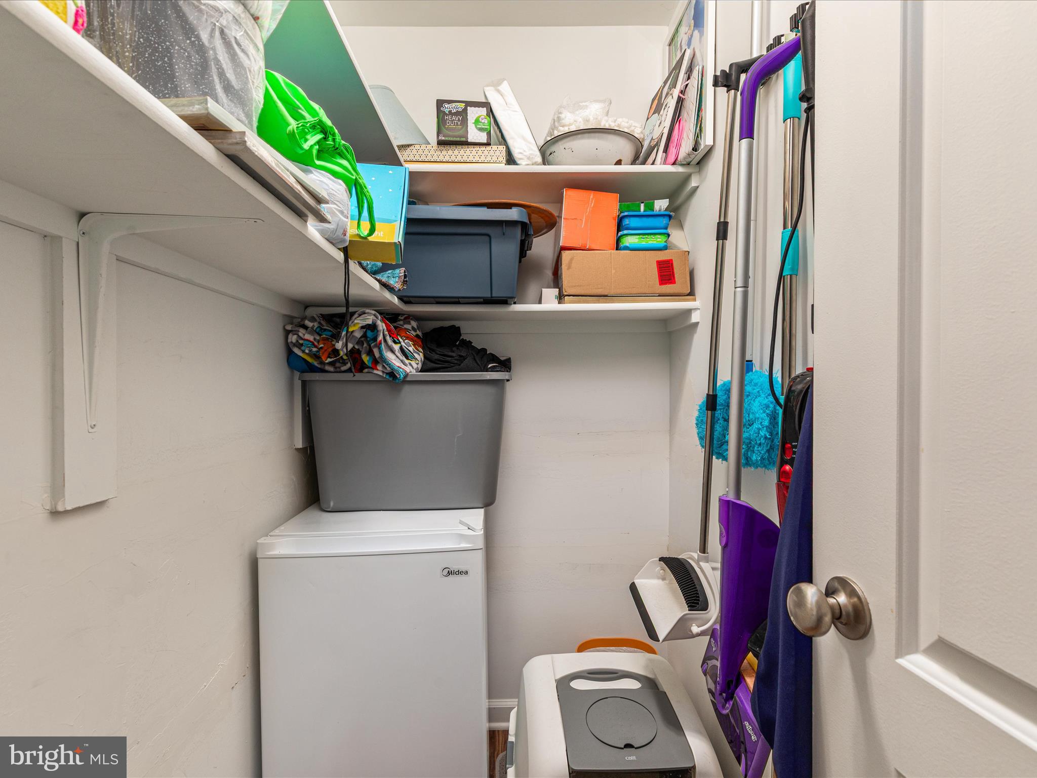 TOWNES OF RIDGEWAY - Residential