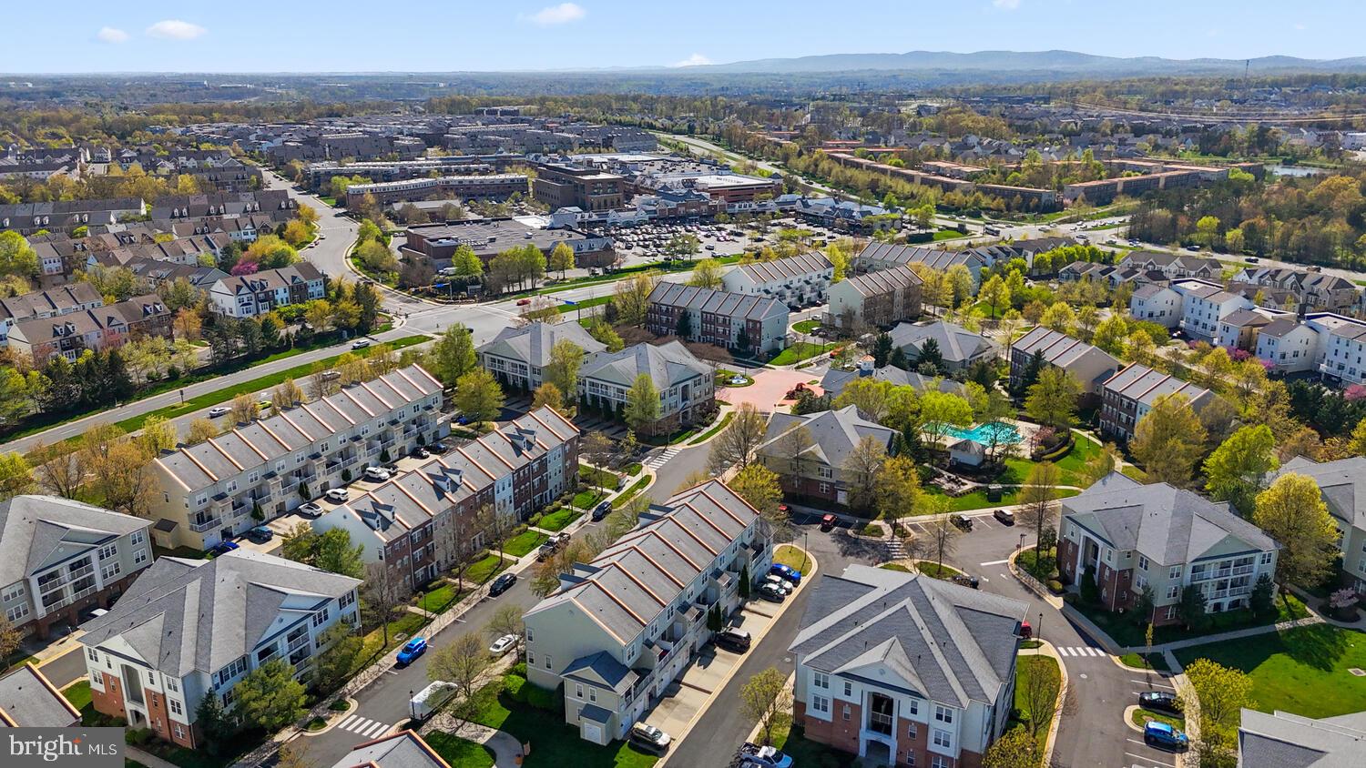 SUMMERFIELD - Residential