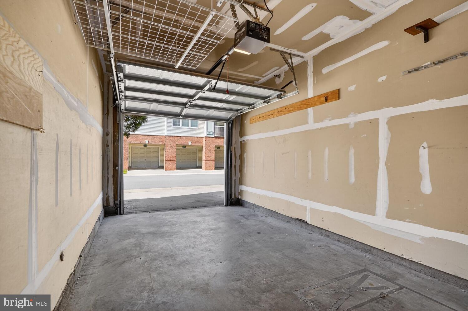 SUMMERFIELD - Residential