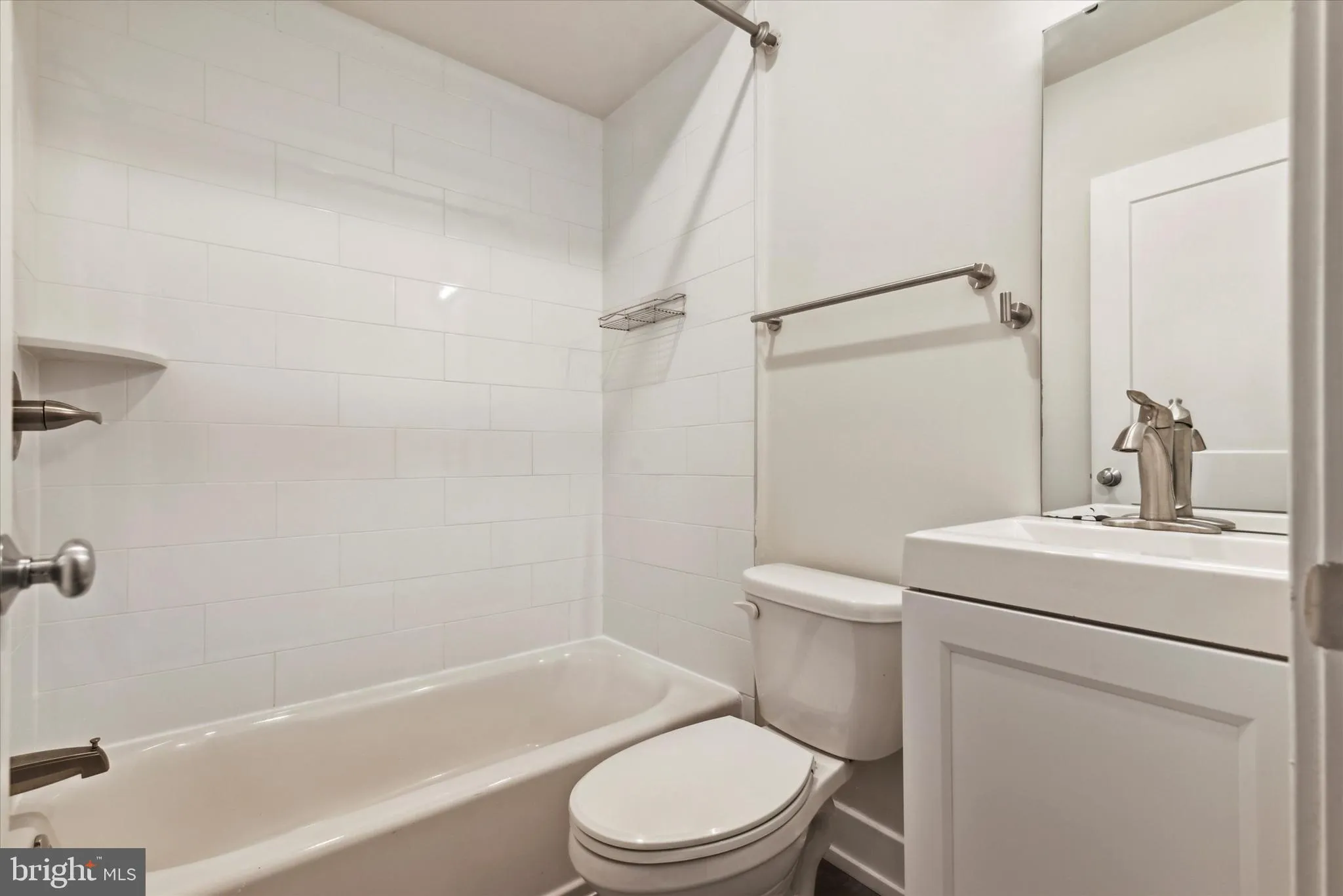 Philadelphia, Pennsylvania 19121, United States, 6 Bedrooms Bedrooms, ,5 BathroomsBathrooms,Residential,Active,12560