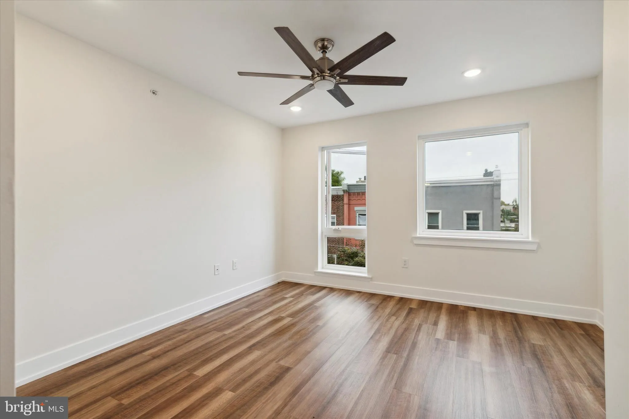 Philadelphia, Pennsylvania 19121, United States, 6 Bedrooms Bedrooms, ,5 BathroomsBathrooms,Residential,Active,12560
