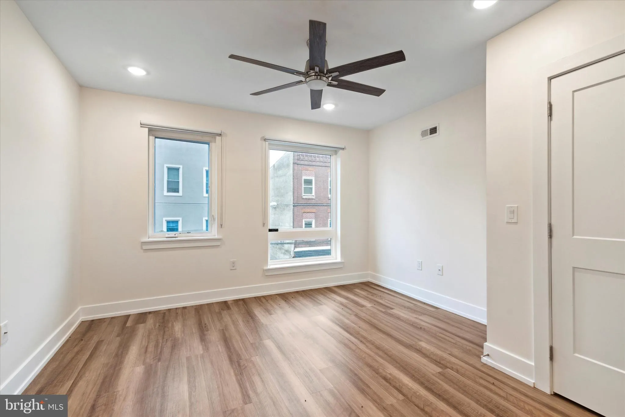 Philadelphia, Pennsylvania 19121, United States, 6 Bedrooms Bedrooms, ,5 BathroomsBathrooms,Residential,Active,12560