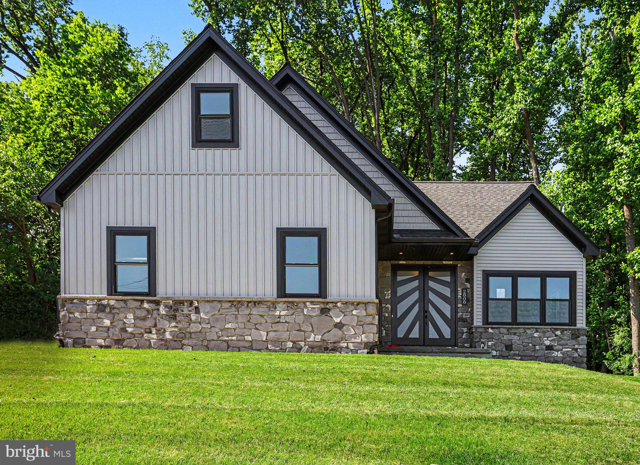 2808 SPRING VALLEY ROAD