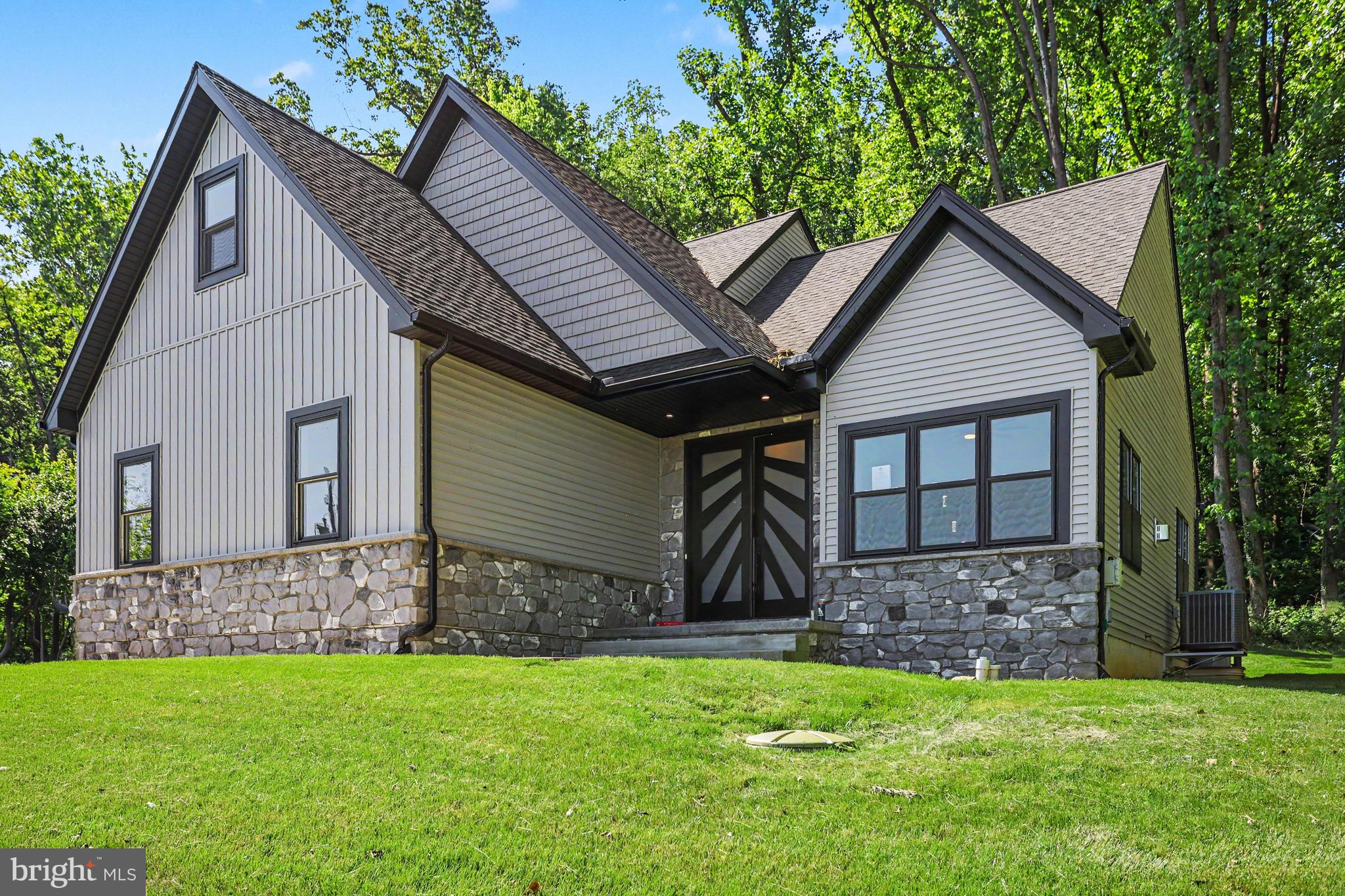 2808 SPRING VALLEY ROAD