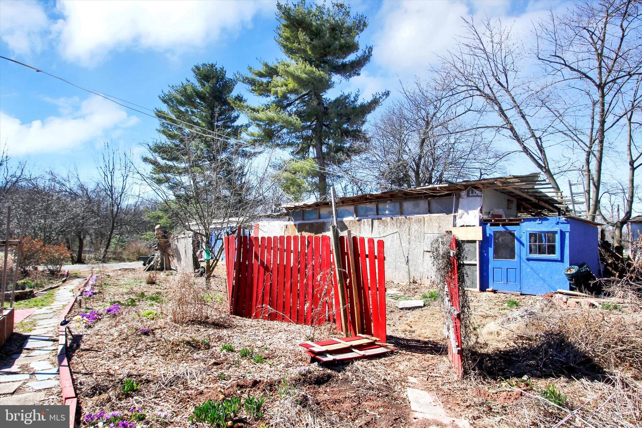CARLISLE ROAD - Residential