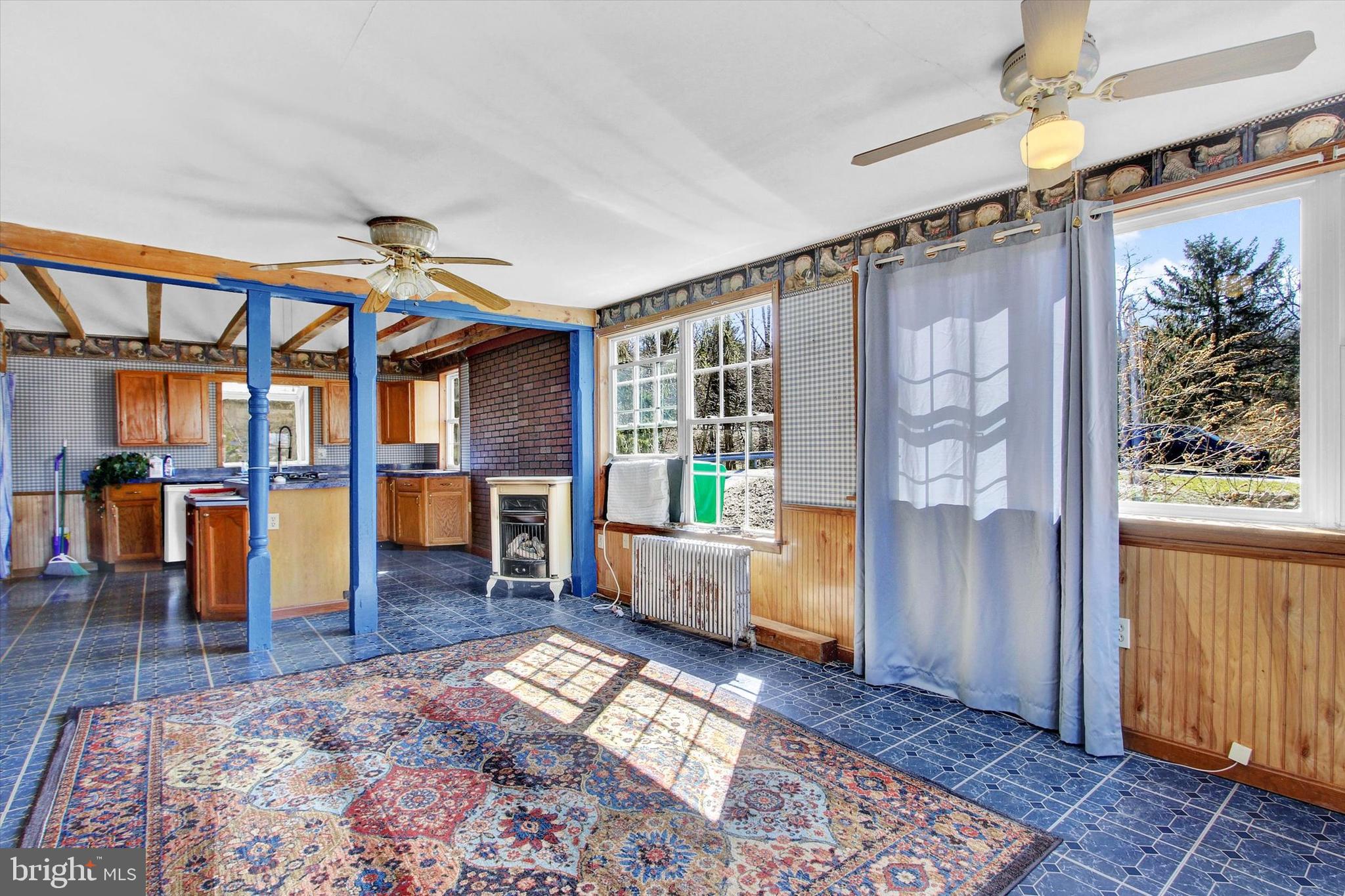 CARLISLE ROAD - Residential