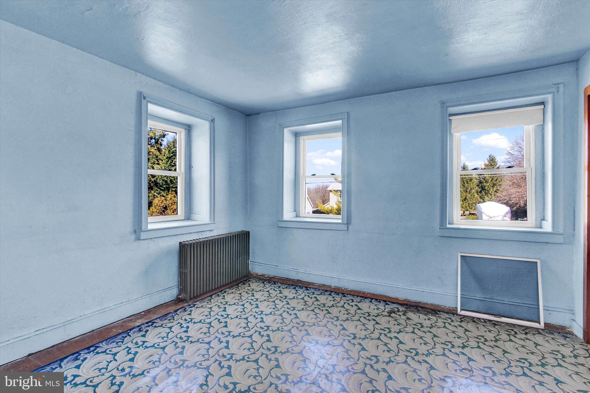 CARLISLE ROAD - Residential