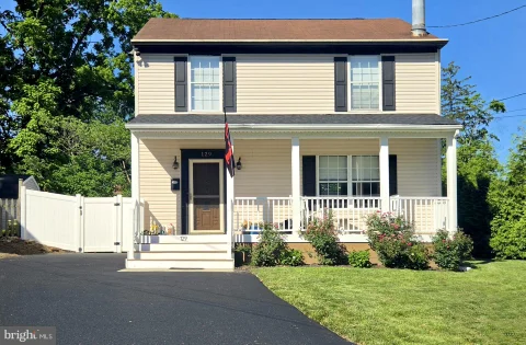 MLS: NJCD2124688