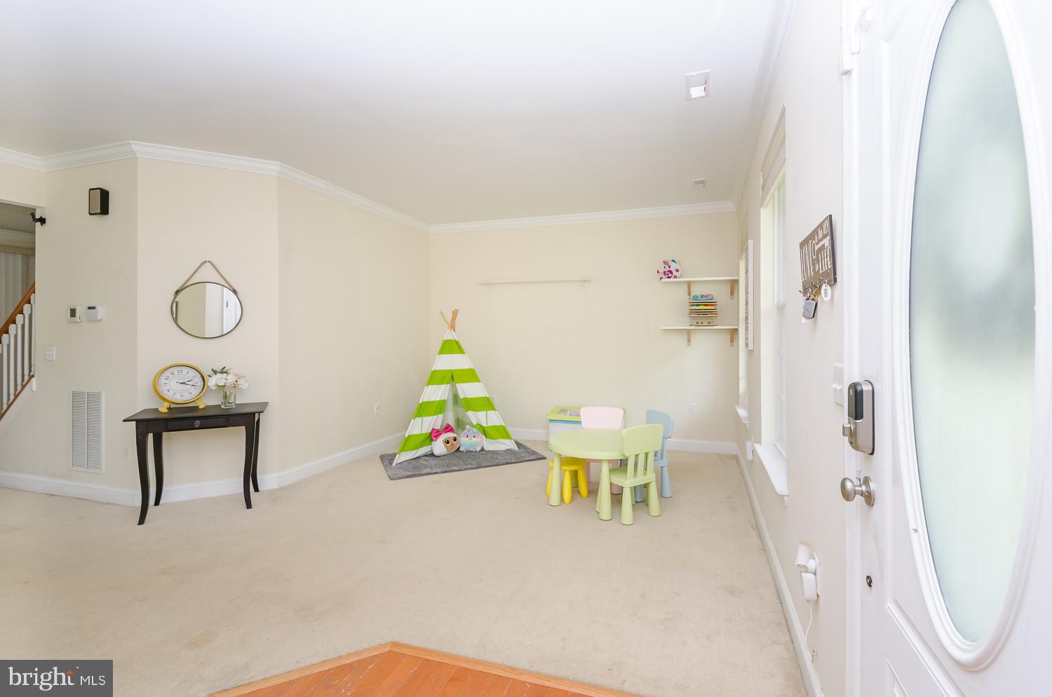 SAWMILL COURT - Residential