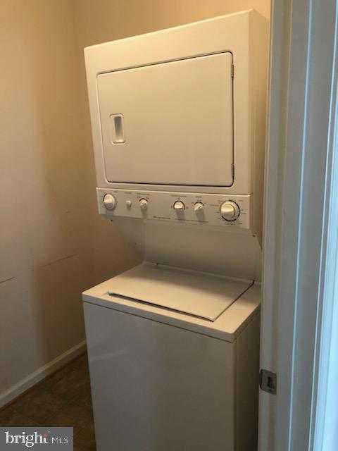 POTOMAC CLUB - Residential Lease