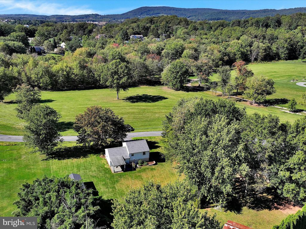 Photo of 505 Hertzog Valley Road, DENVER, PA 17517 (MLS # PALA2078236)