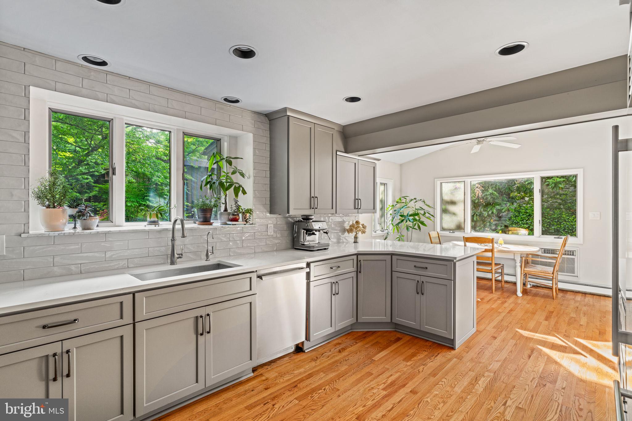 BAEDERWOOD - Residential