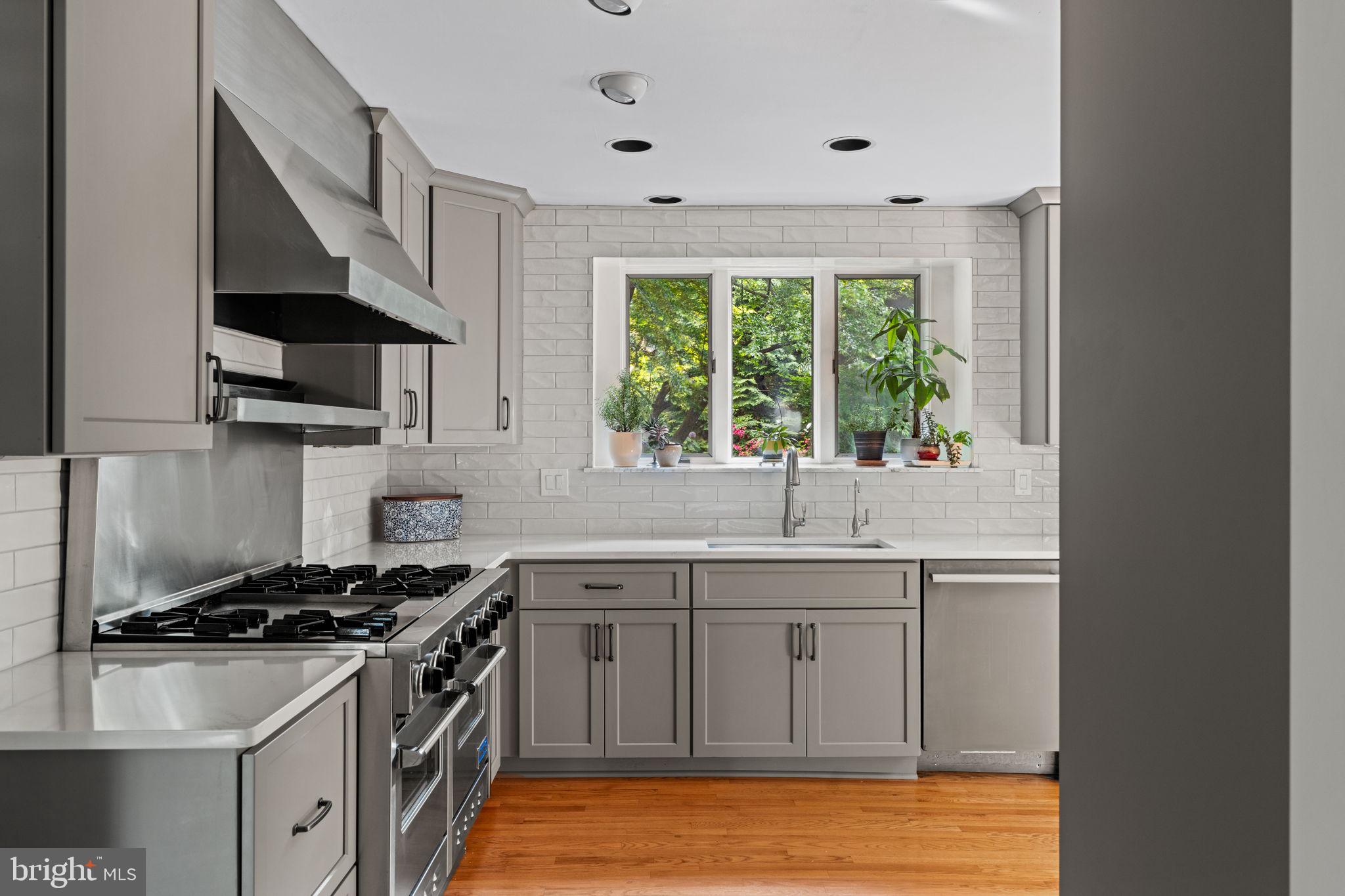 BAEDERWOOD - Residential