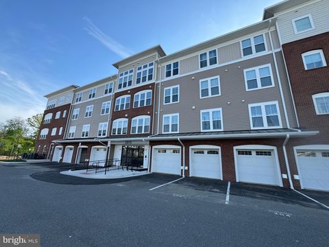 13970 ENGLEFIELD DRIVE WOODBRIDGE VA 22193