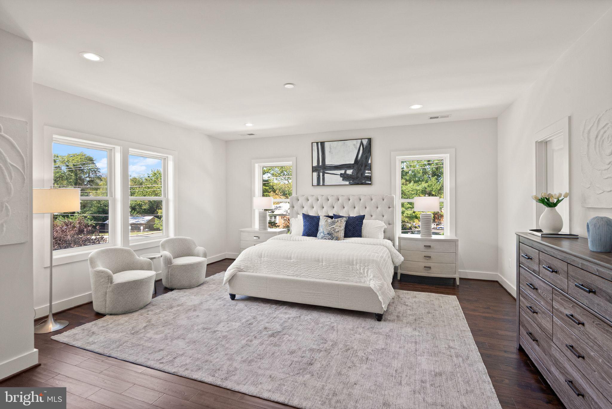 PIMMIT HILLS - Residential