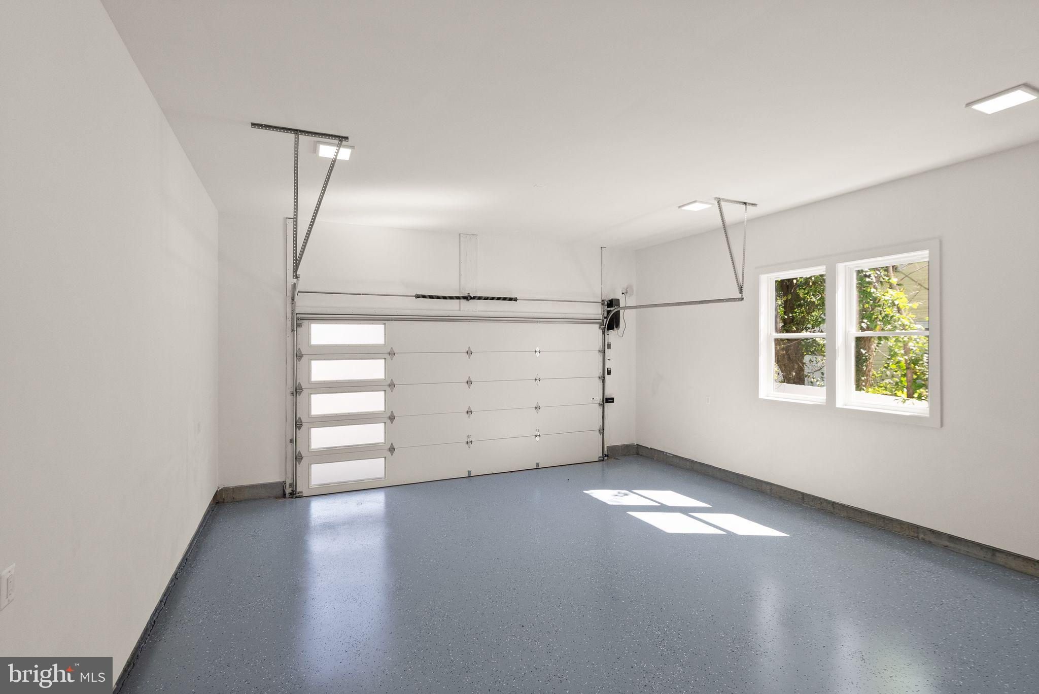 PIMMIT HILLS - Residential