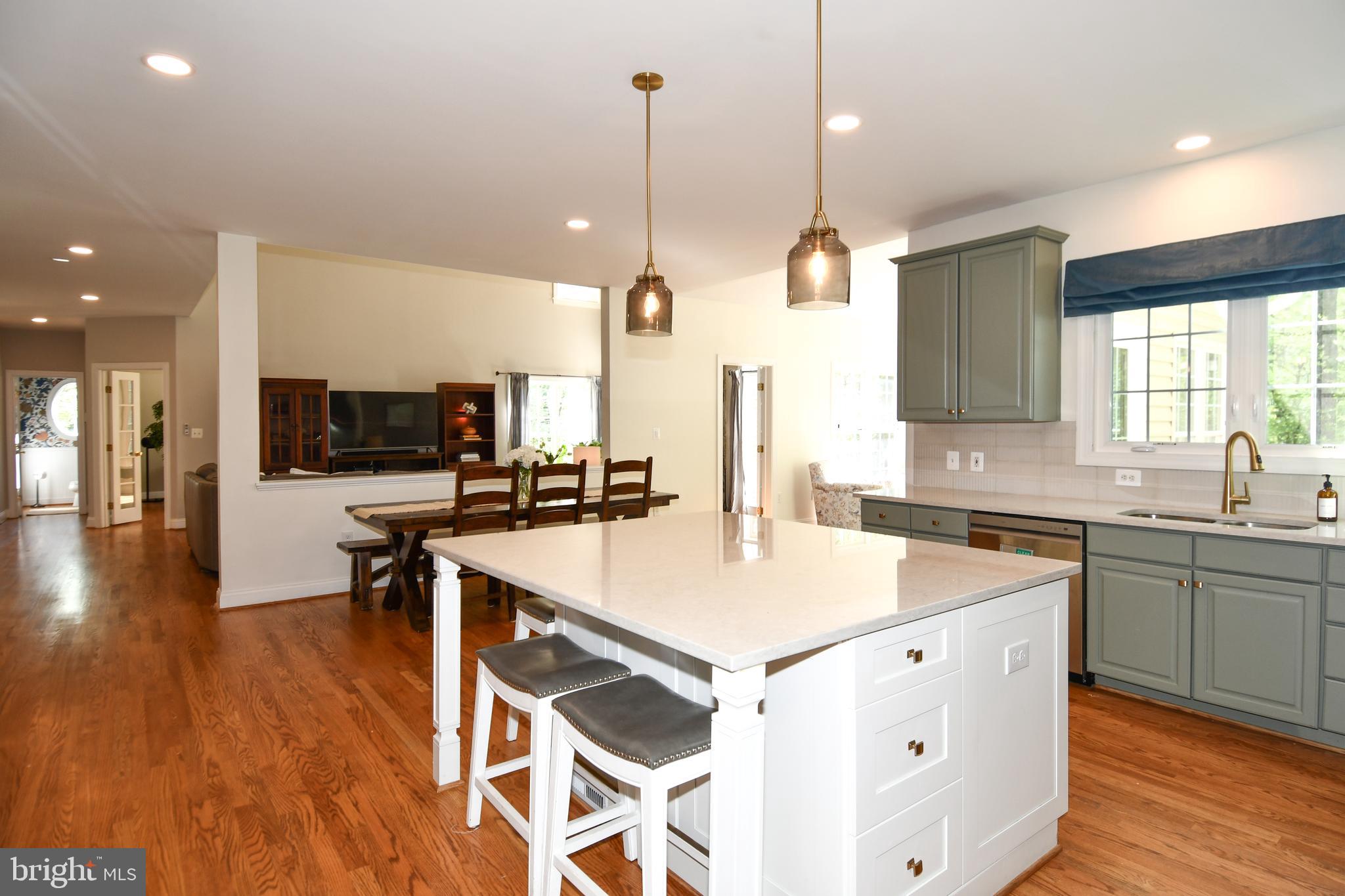 CRYSTAL SPRINGS - Residential