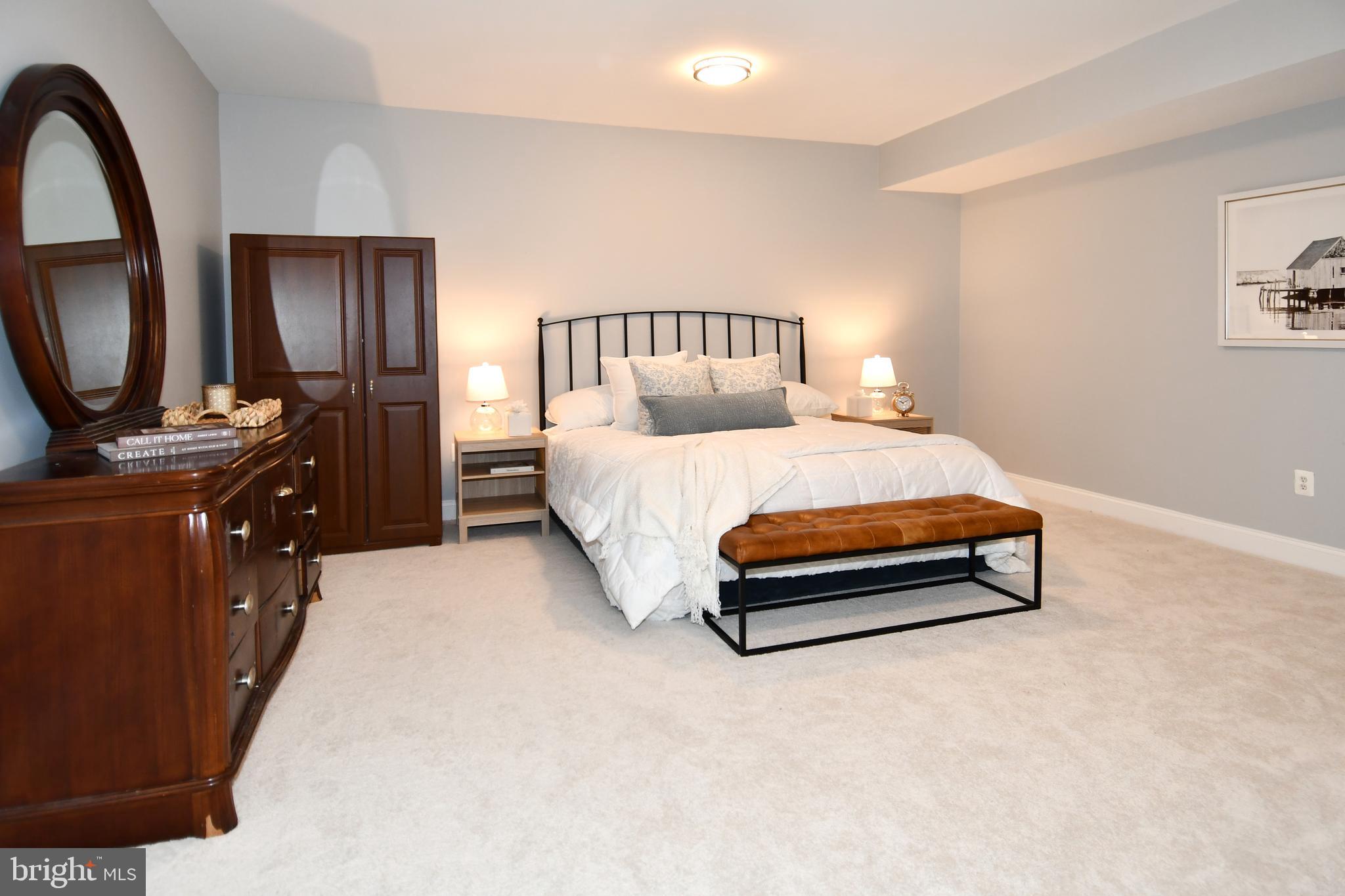 CRYSTAL SPRINGS - Residential