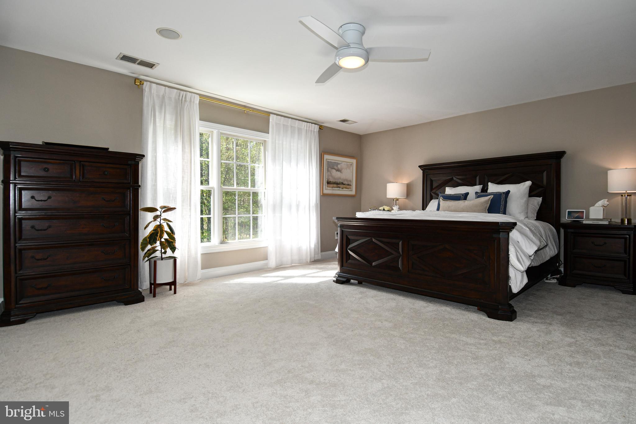 CRYSTAL SPRINGS - Residential