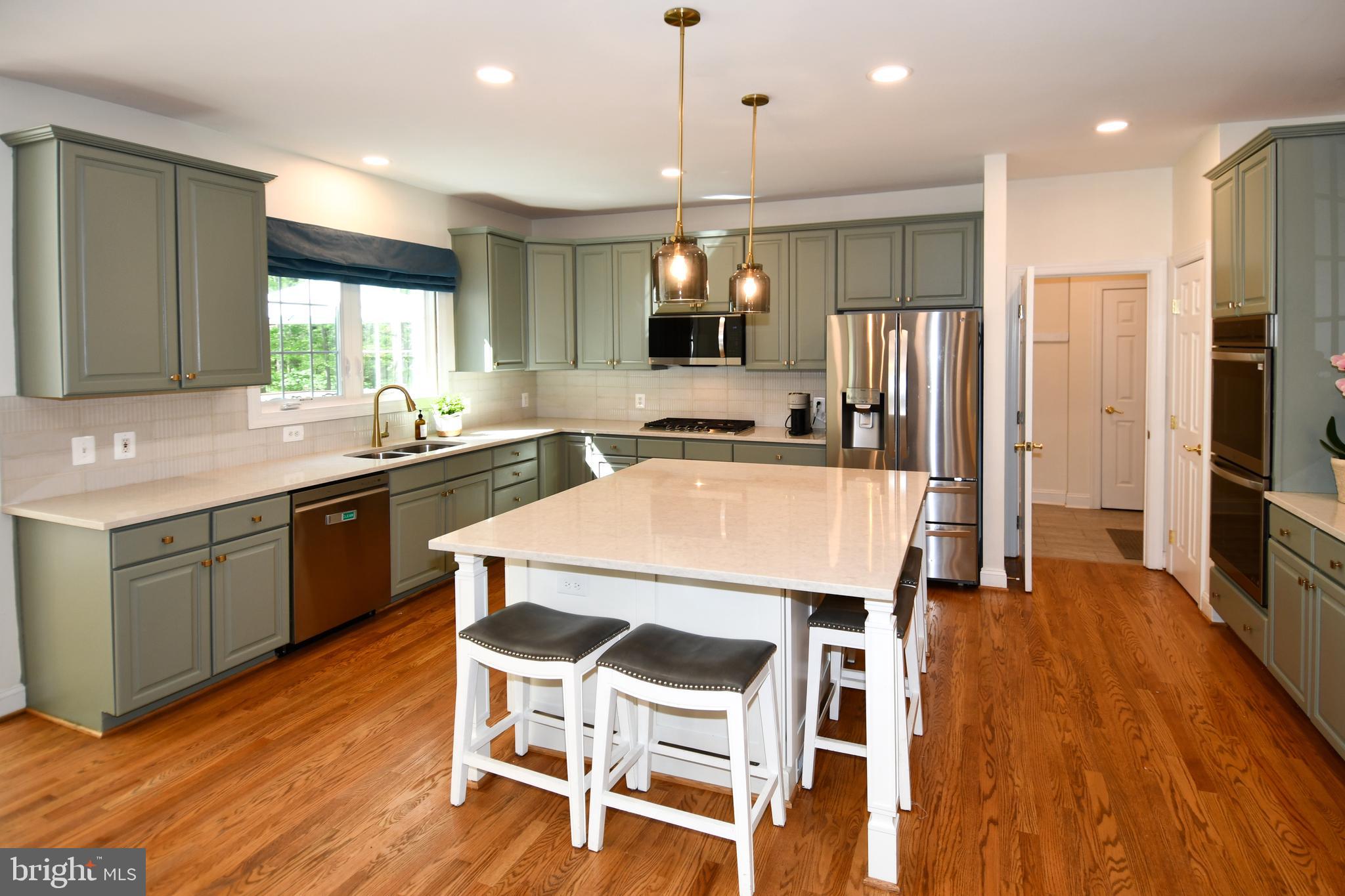 CRYSTAL SPRINGS - Residential