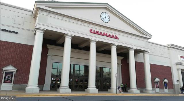 CRYSTAL SPRINGS - Residential