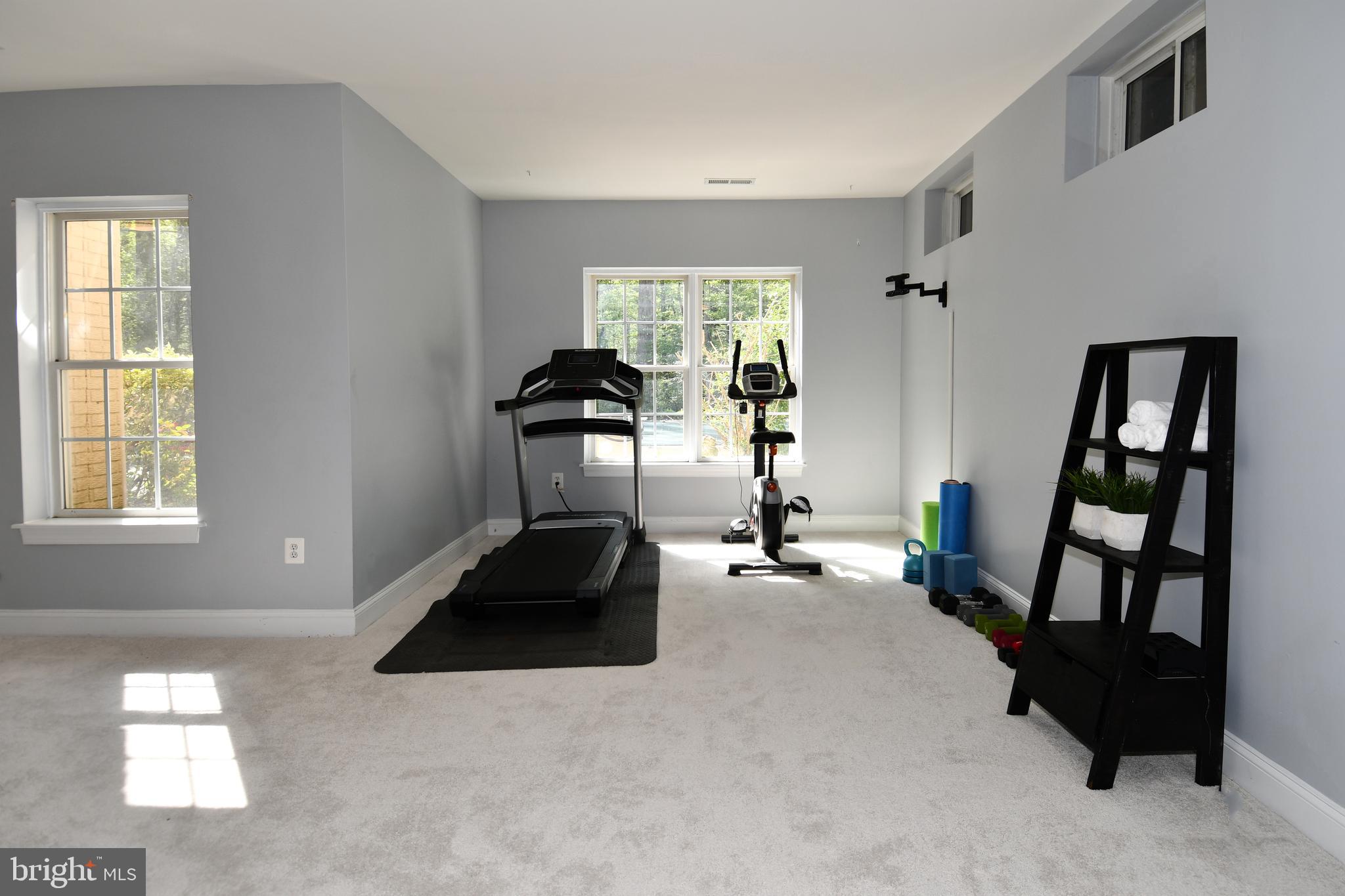 CRYSTAL SPRINGS - Residential