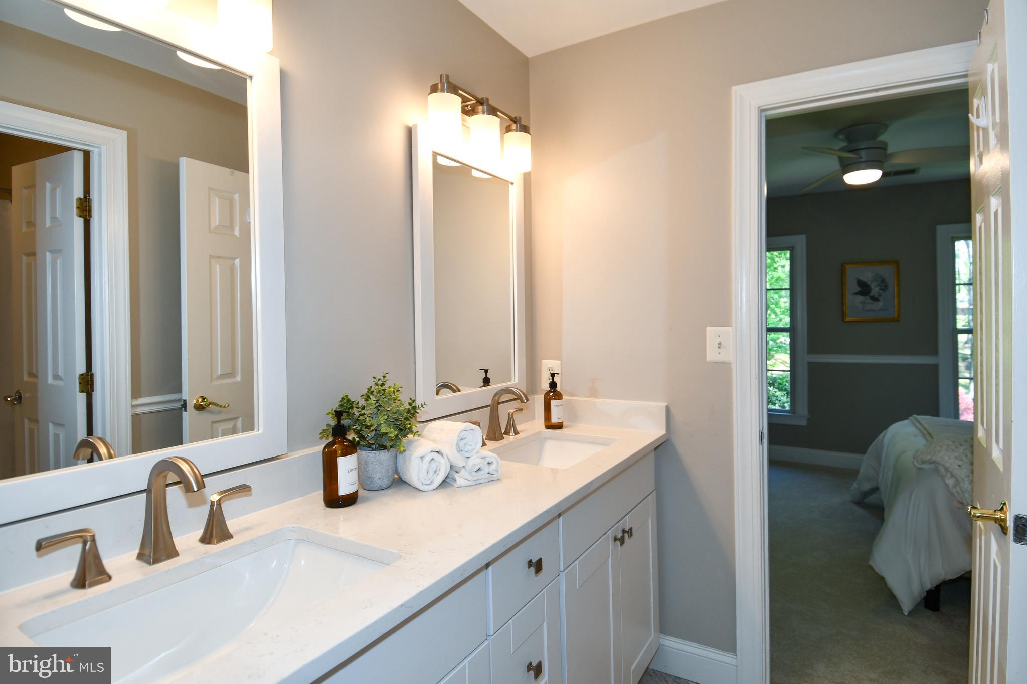 CRYSTAL SPRINGS - Residential