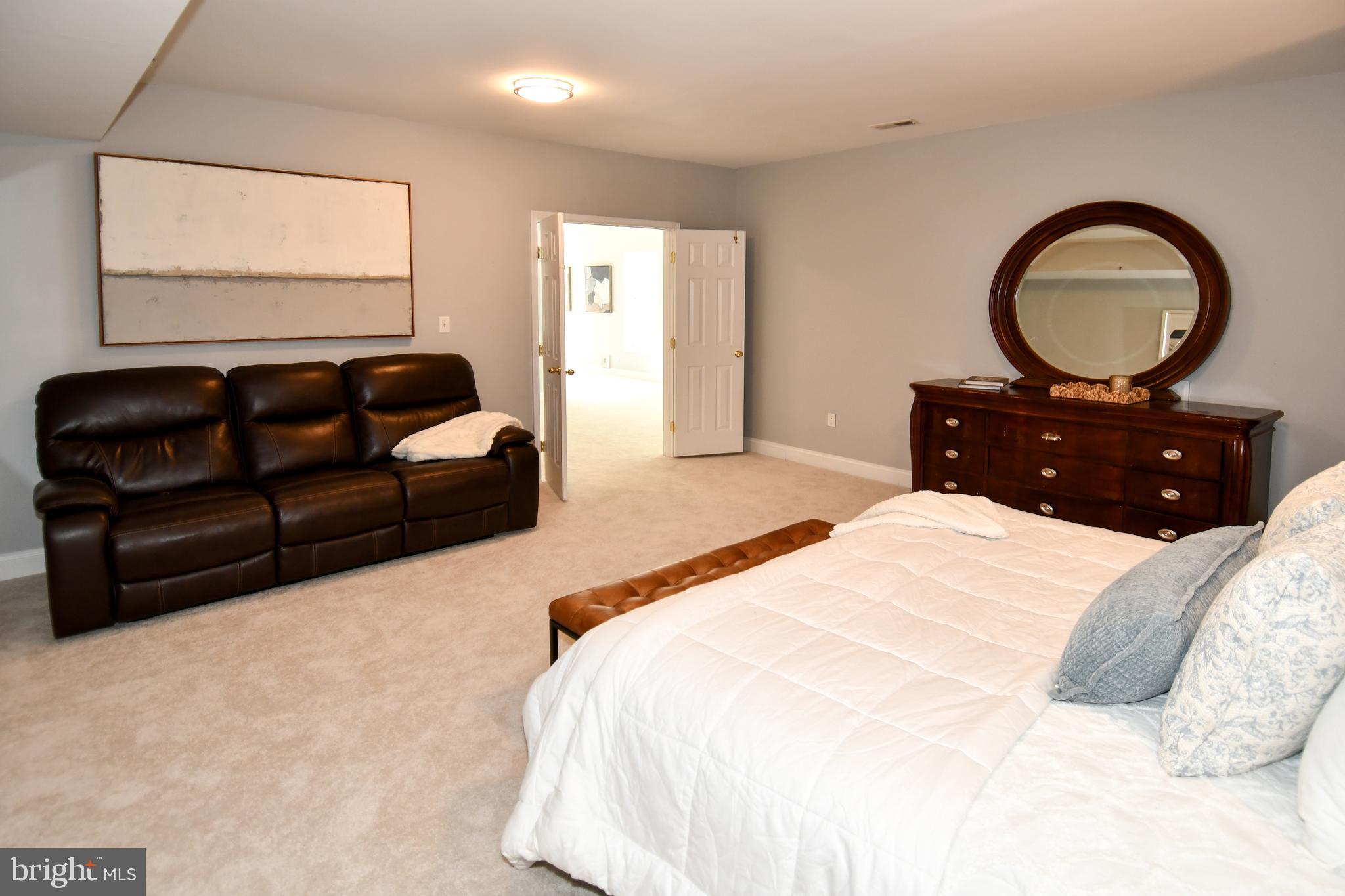 CRYSTAL SPRINGS - Residential