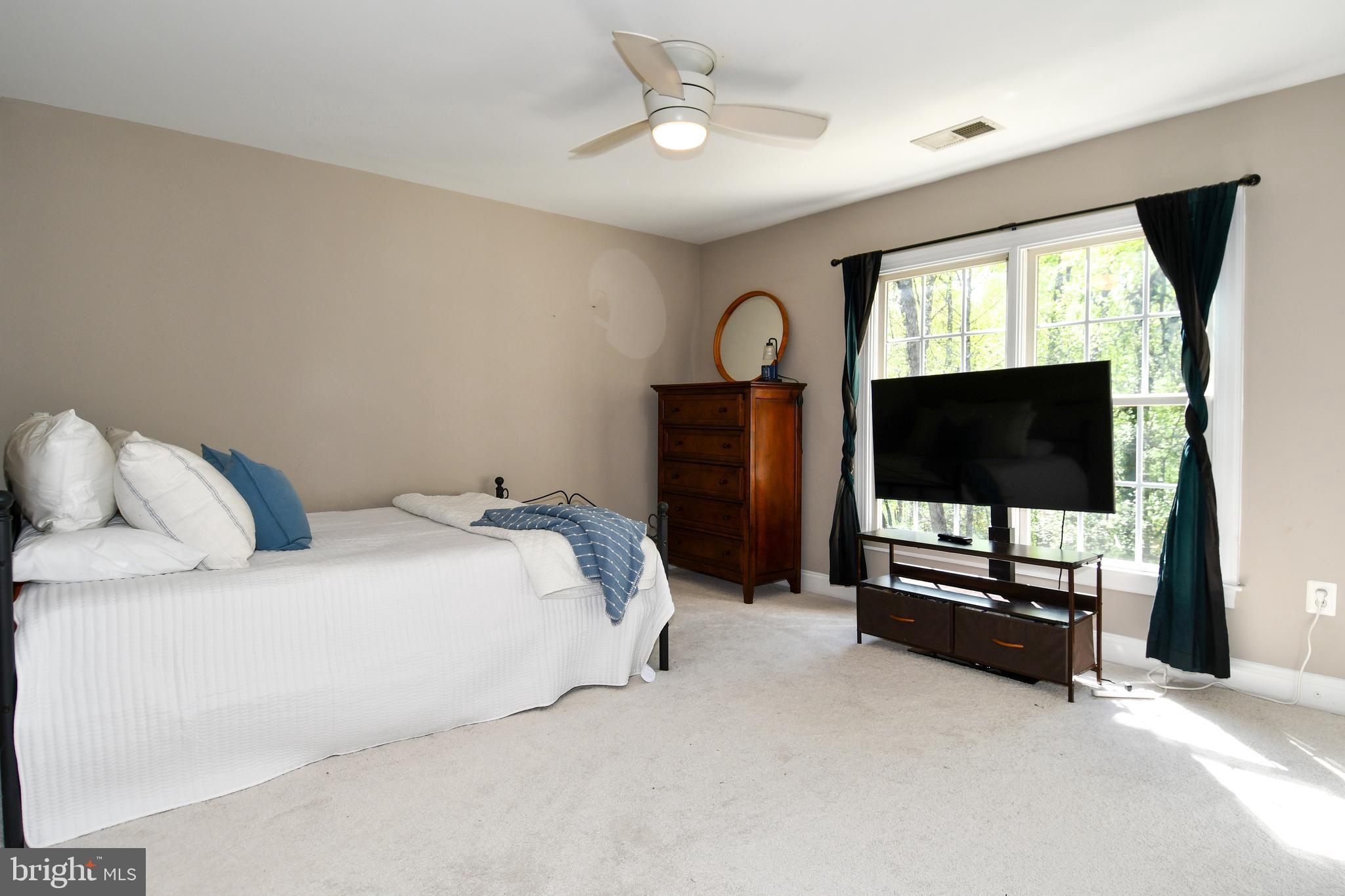 CRYSTAL SPRINGS - Residential