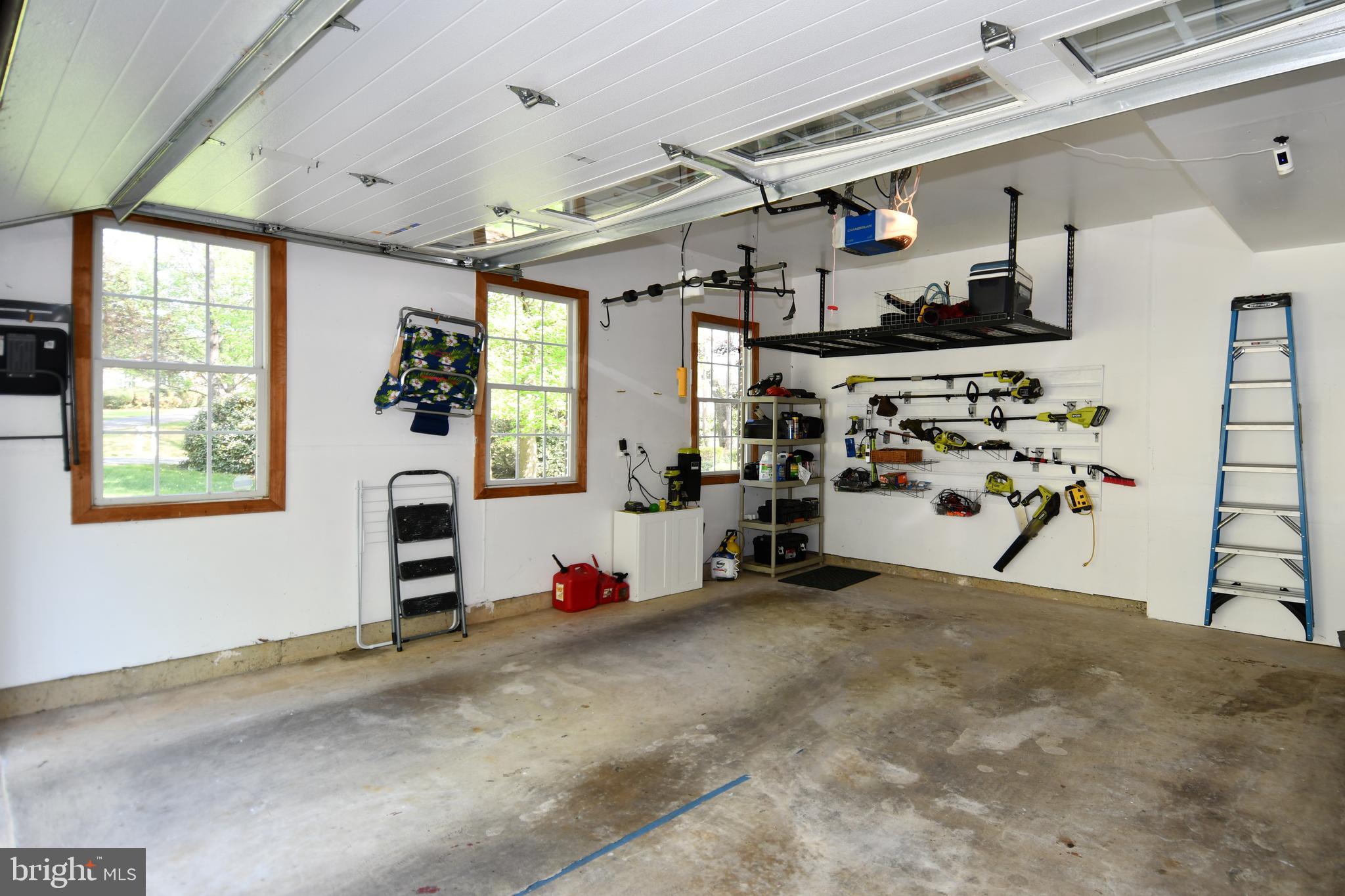 CRYSTAL SPRINGS - Residential