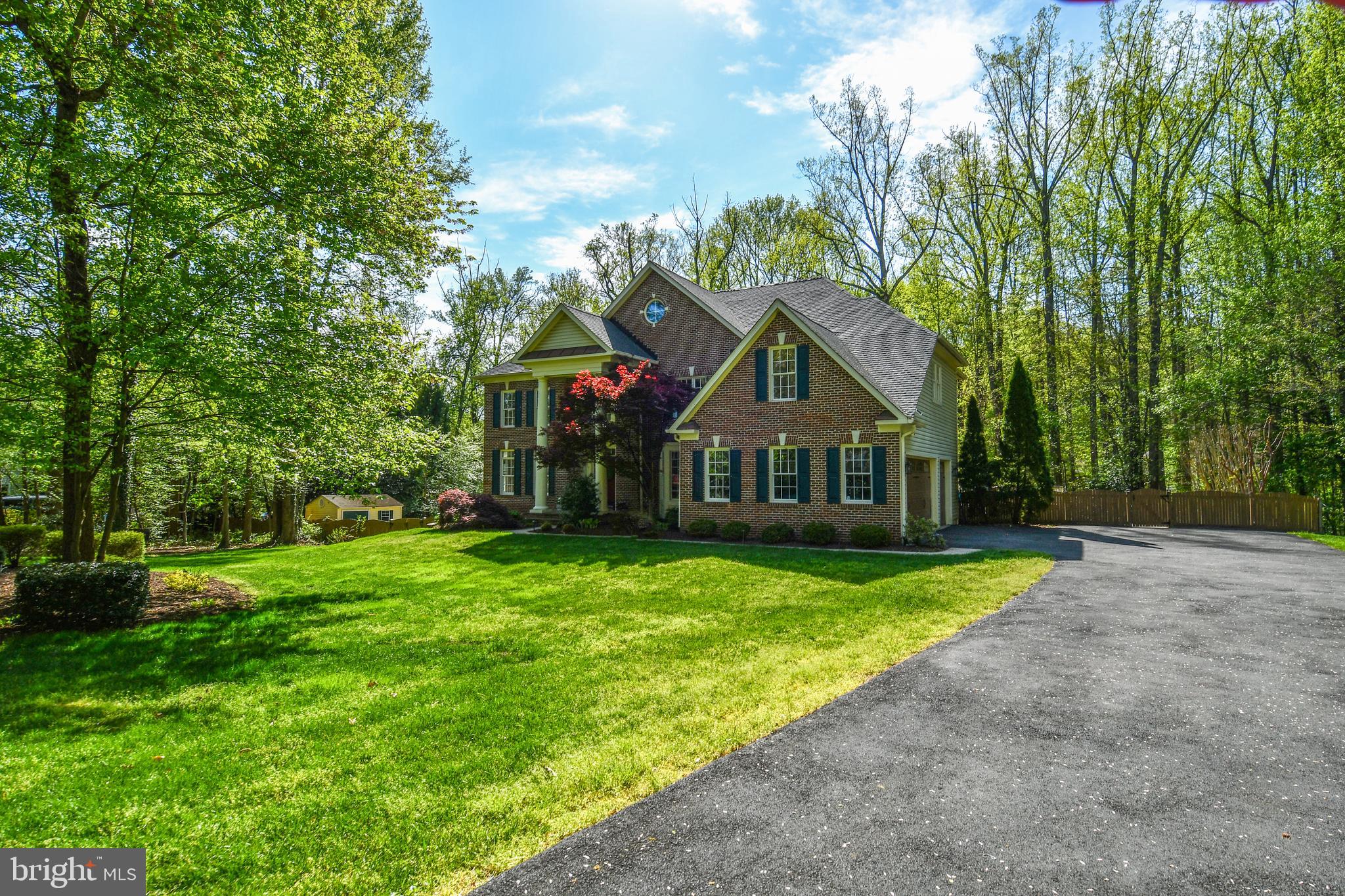 CRYSTAL SPRINGS - Residential