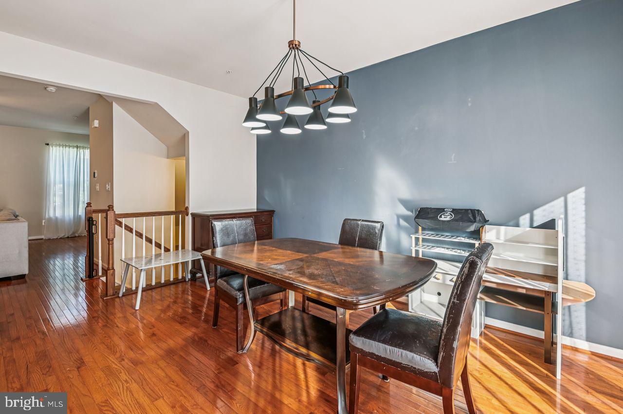 PINE RIDGE CROSSING - Residential