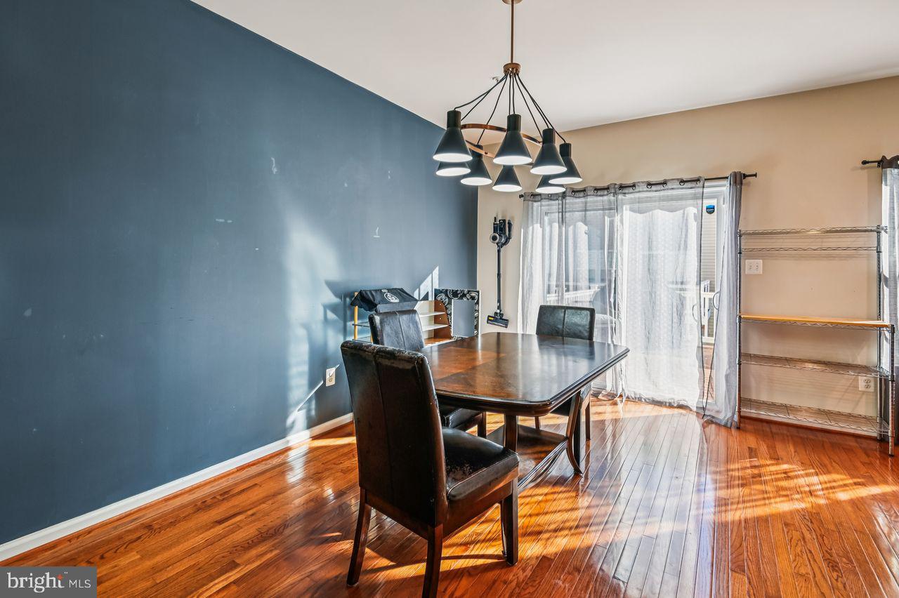 PINE RIDGE CROSSING - Residential