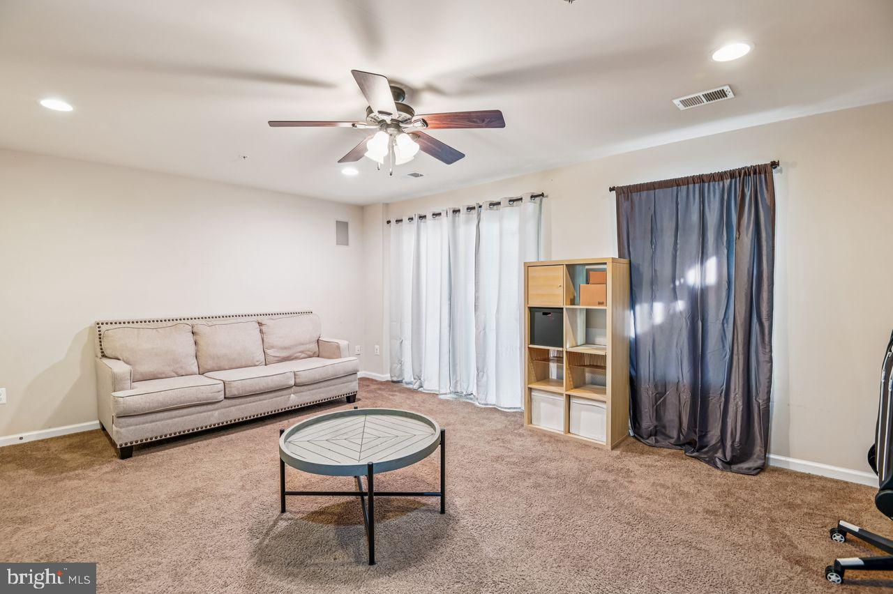 PINE RIDGE CROSSING - Residential