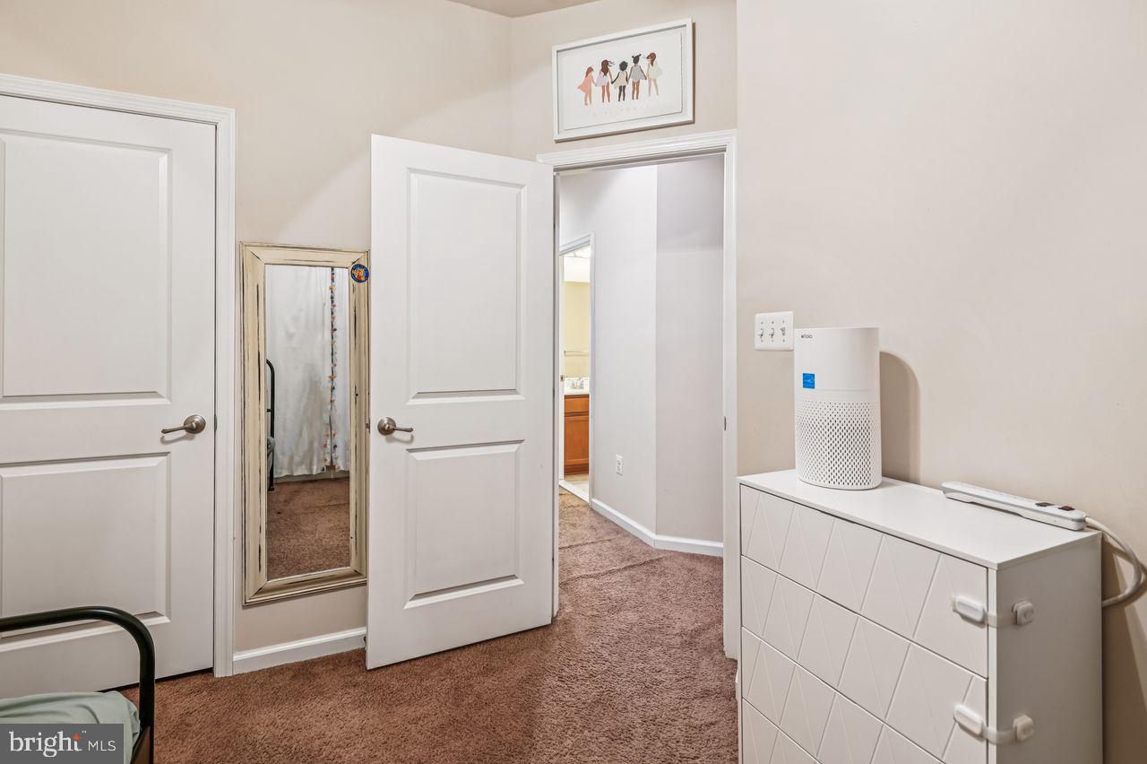 PINE RIDGE CROSSING - Residential