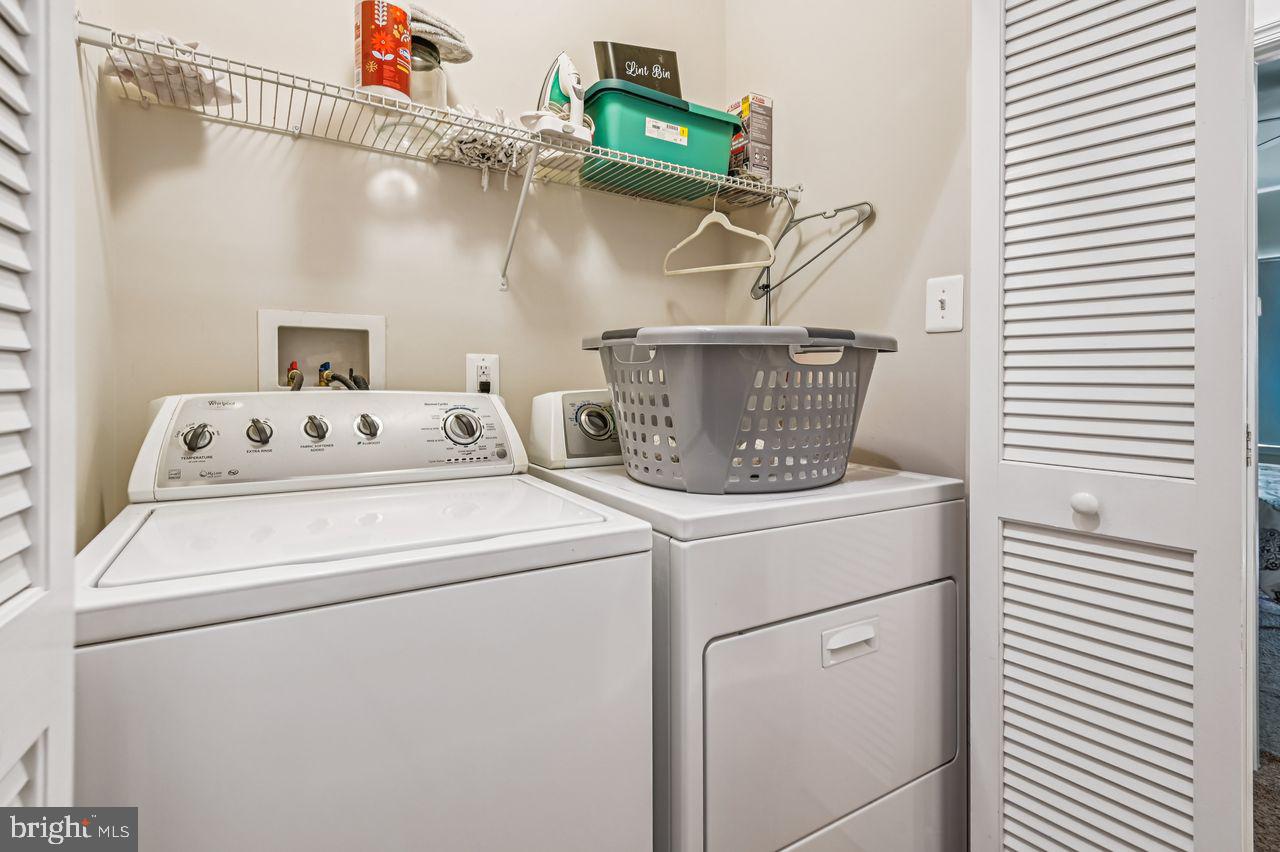 PINE RIDGE CROSSING - Residential