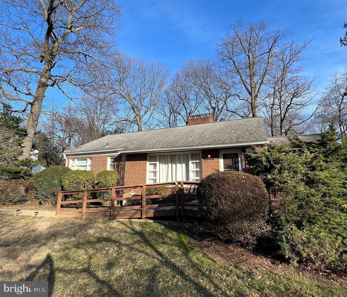 DUNN LORING - Residential