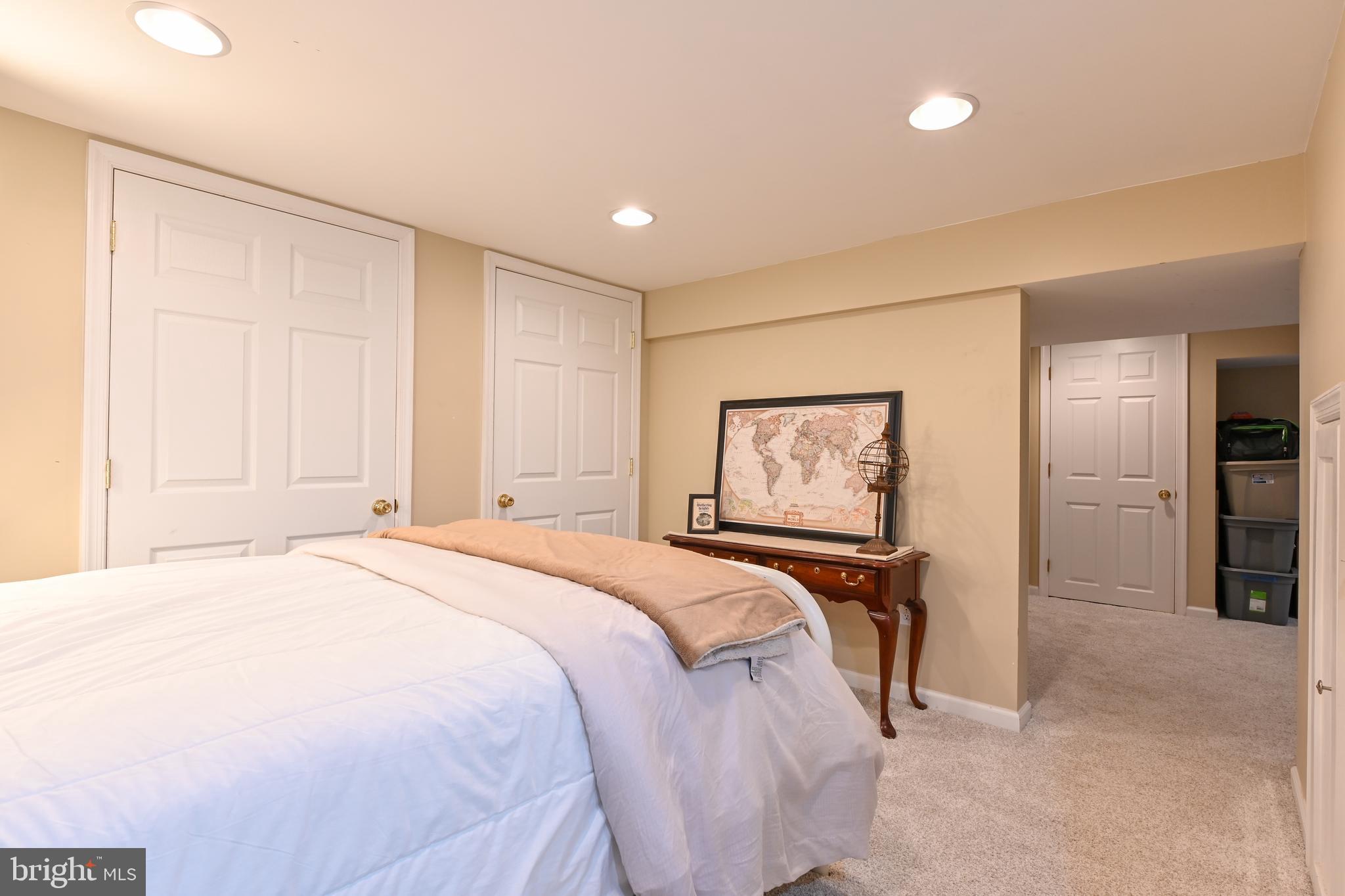 ADMIRAL HEIGHTS - Residential