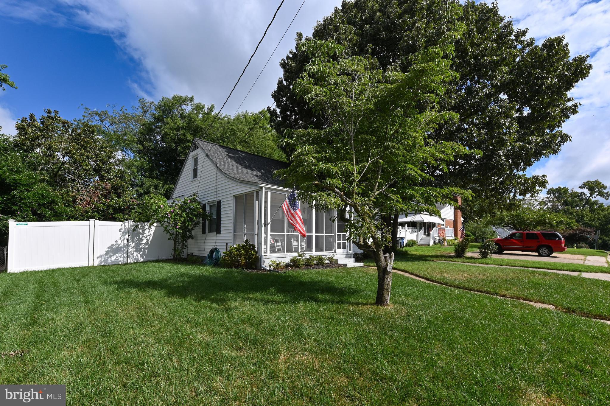 ADMIRAL HEIGHTS - Residential