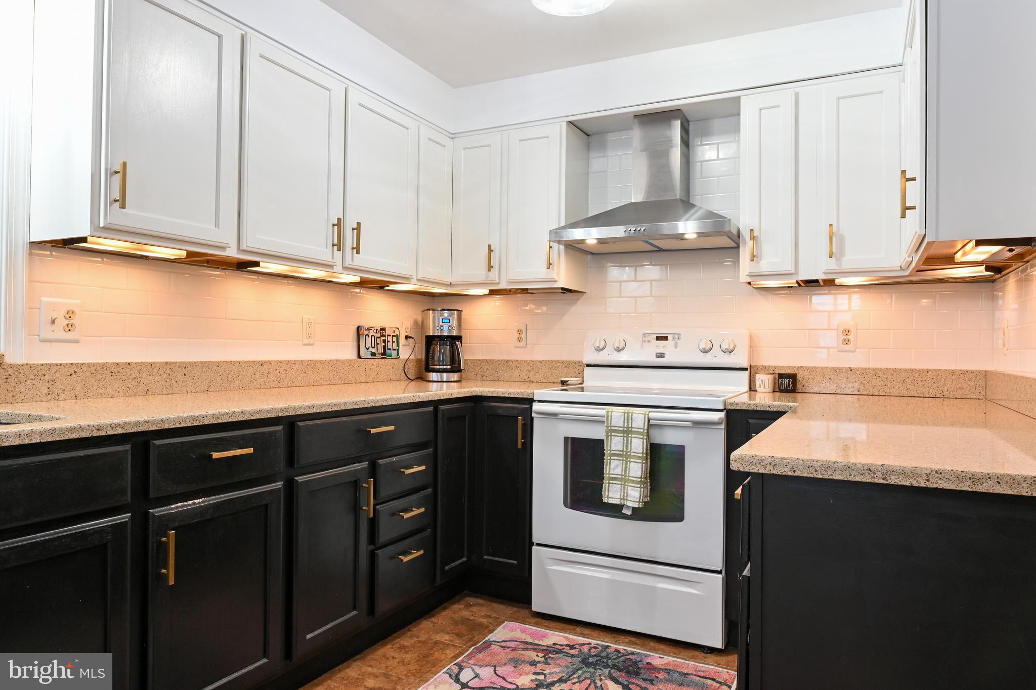 ADMIRAL HEIGHTS - Residential