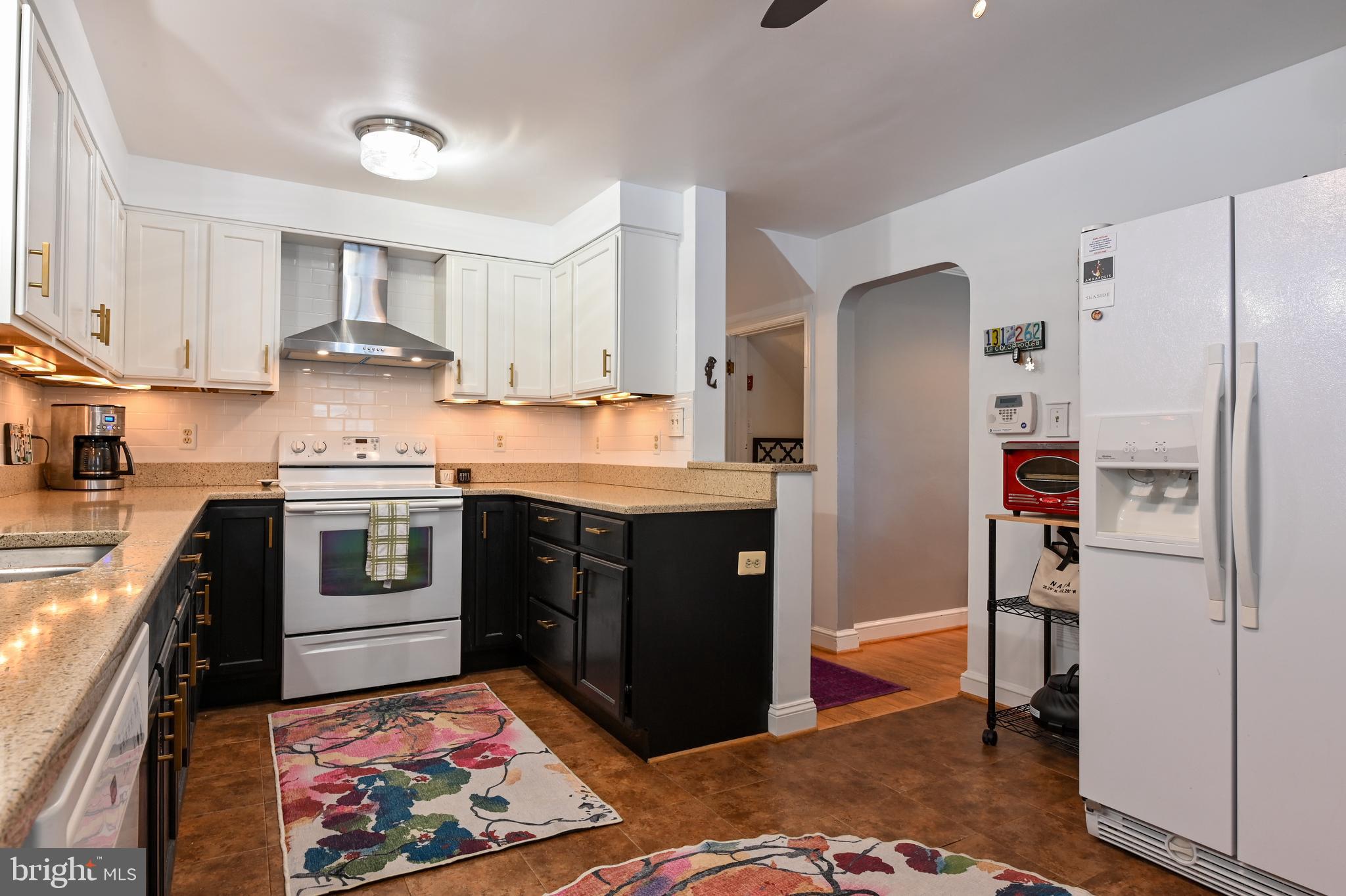 ADMIRAL HEIGHTS - Residential