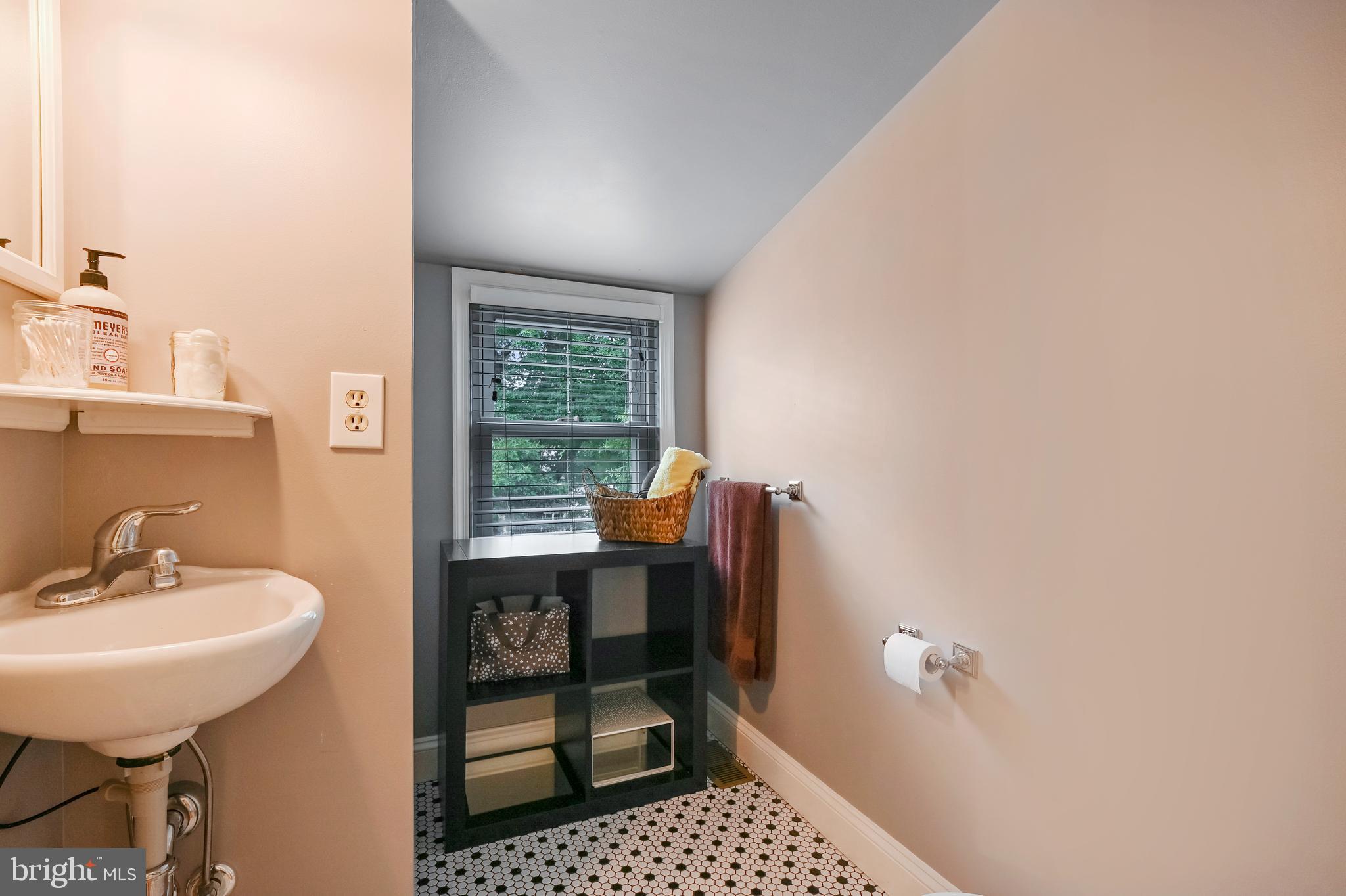 ADMIRAL HEIGHTS - Residential