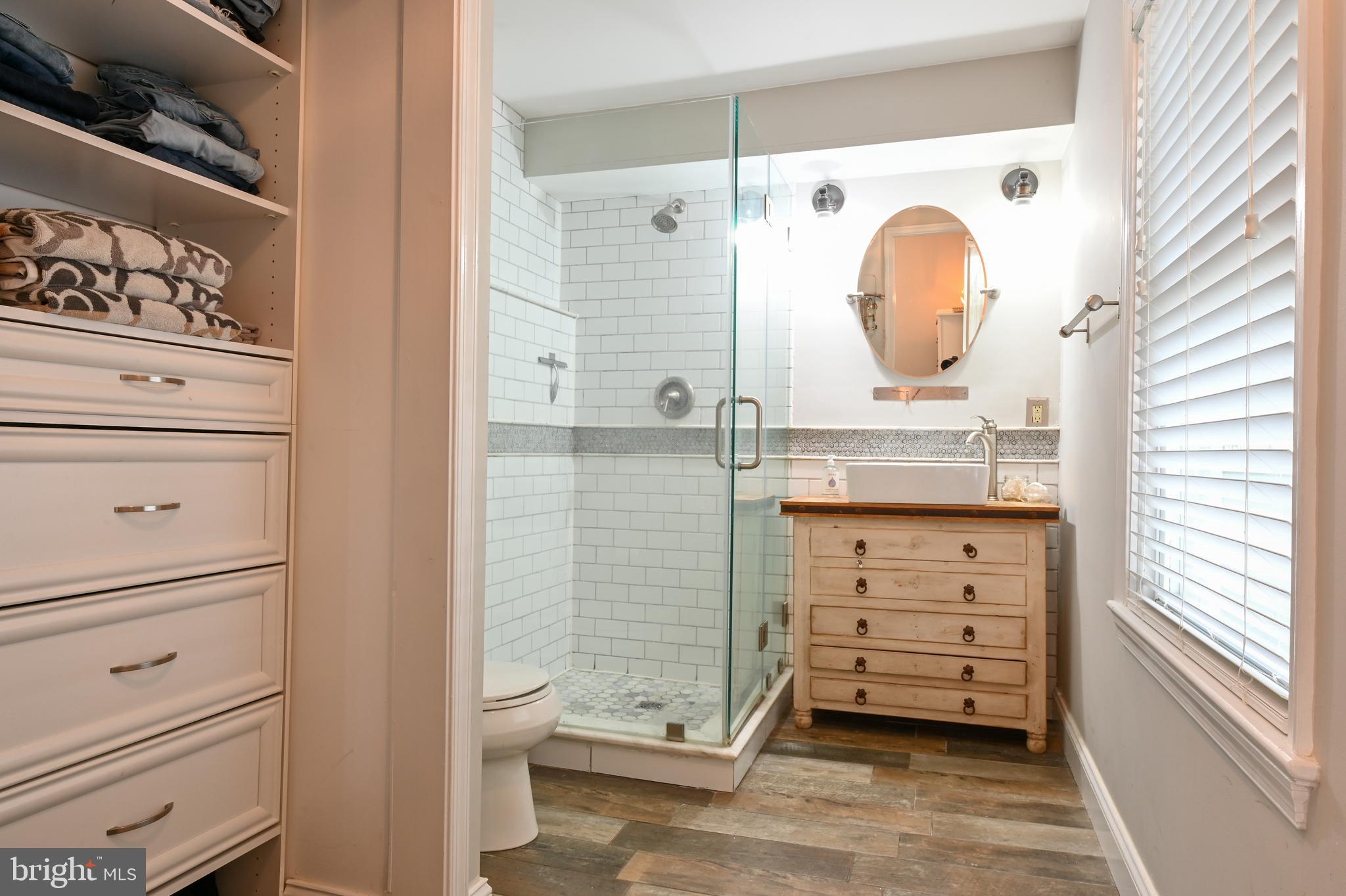 ADMIRAL HEIGHTS - Residential