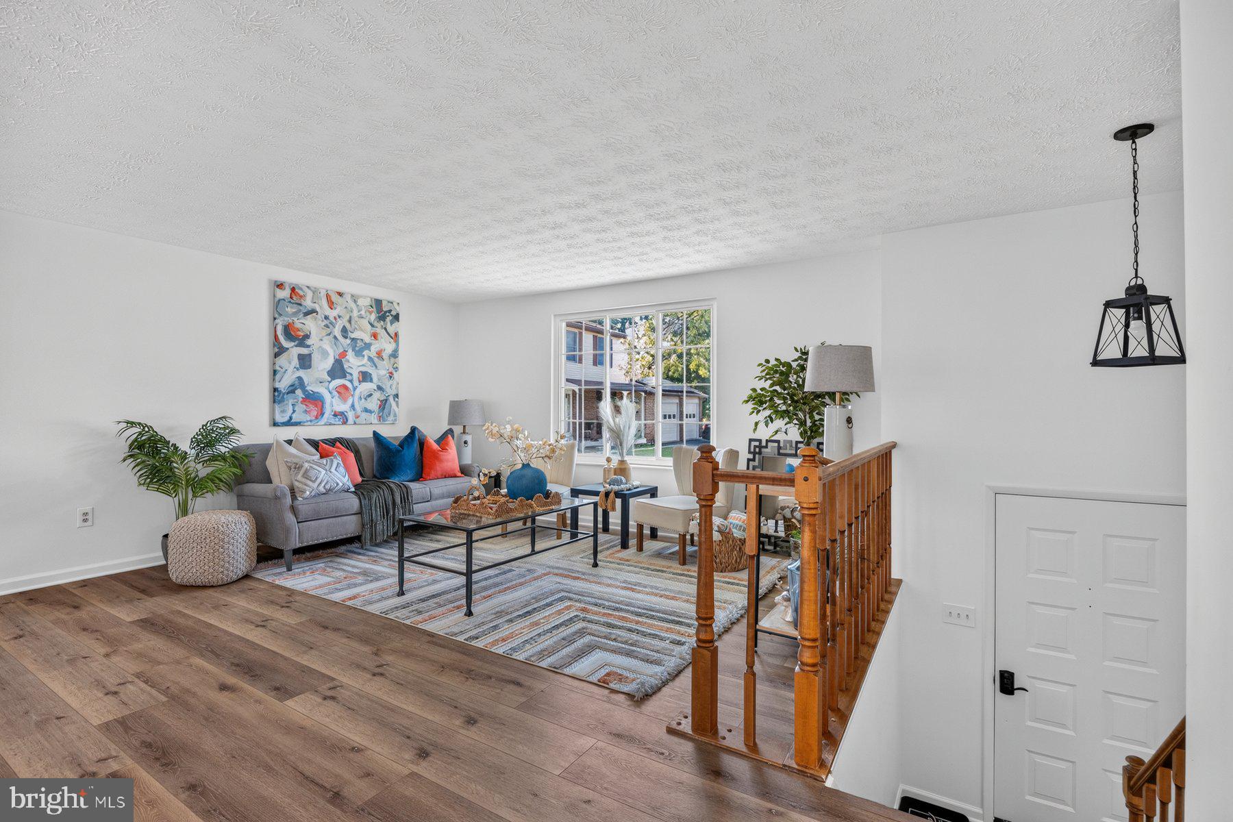 8601 BRIARWOOD COURT