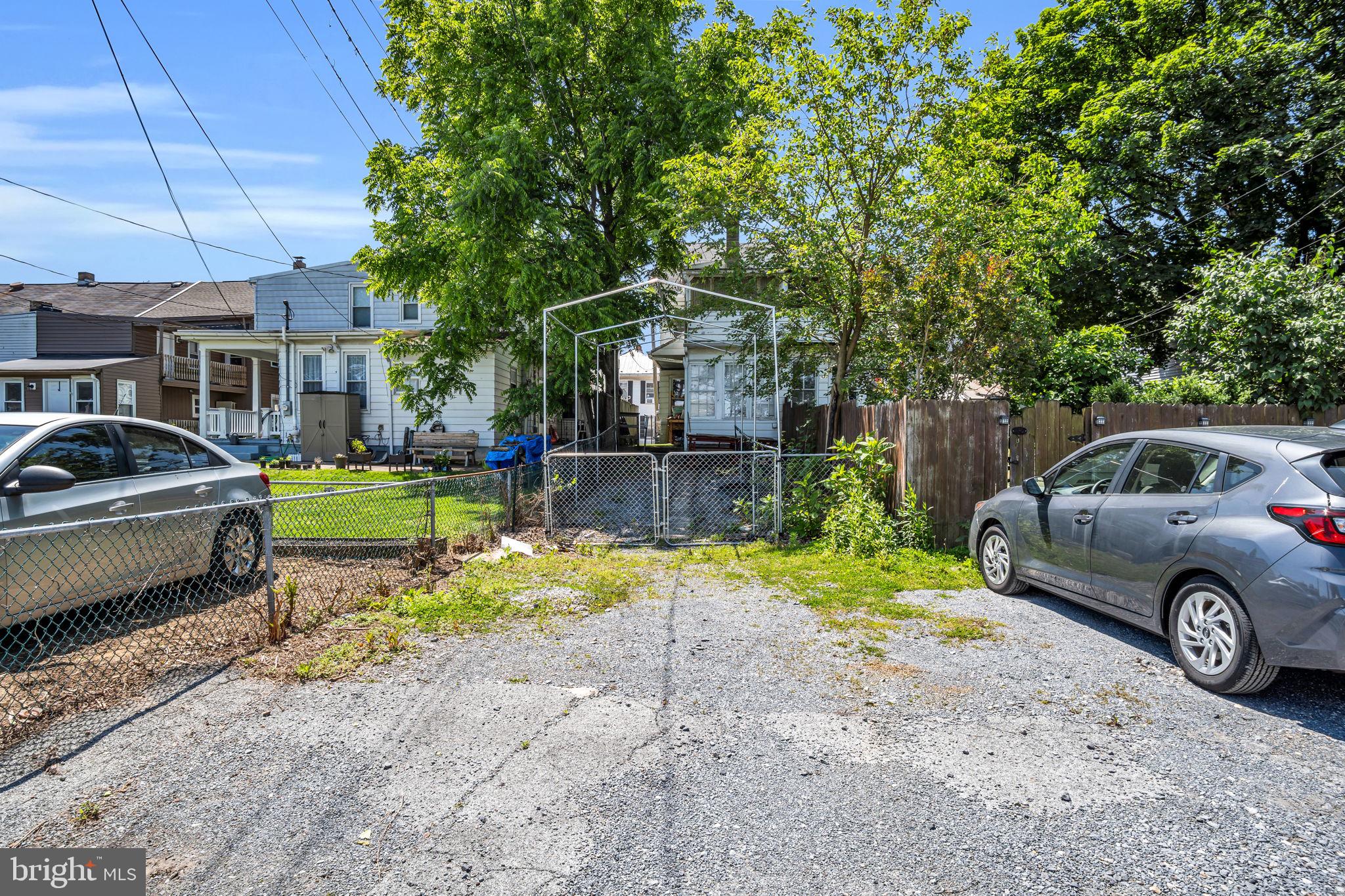MECHANICSBURG BOROUGH - Residential