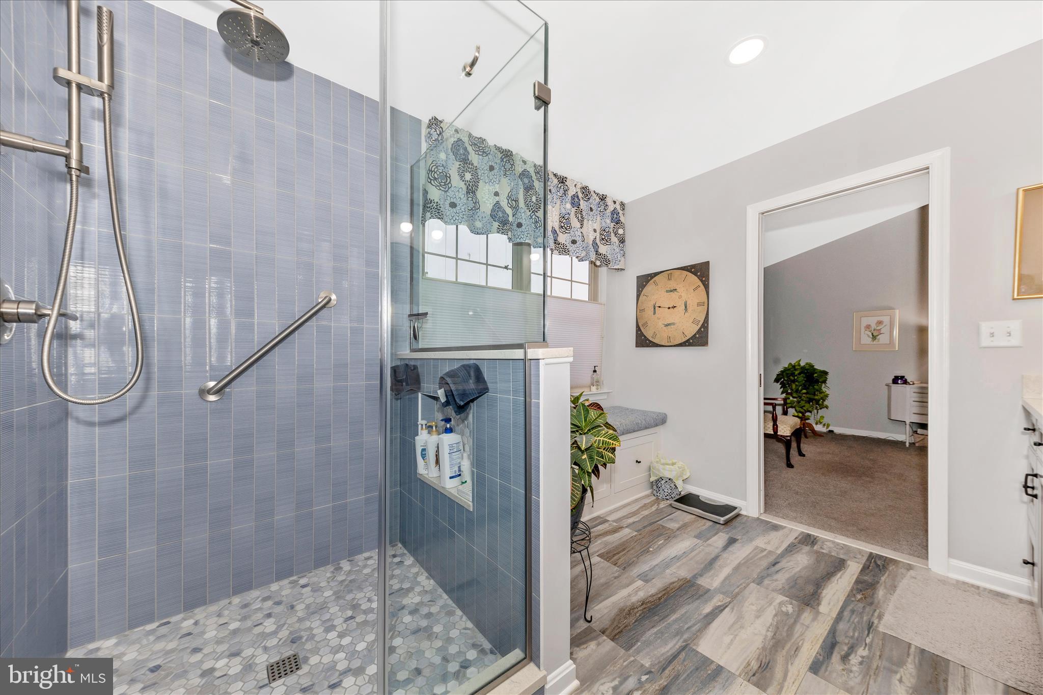 WORMANS MILL - Residential